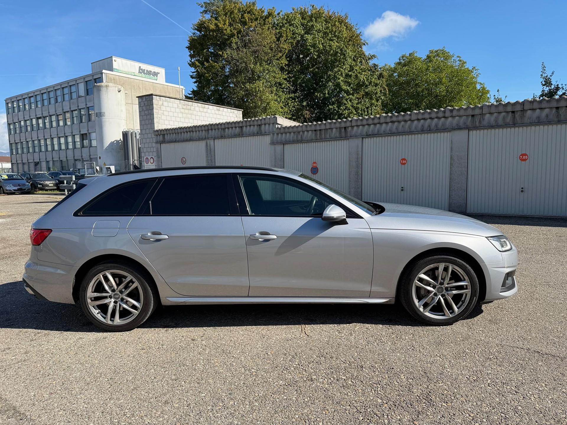 AUDI A4 Avant 40 TDI advanced S-tronic-image-4