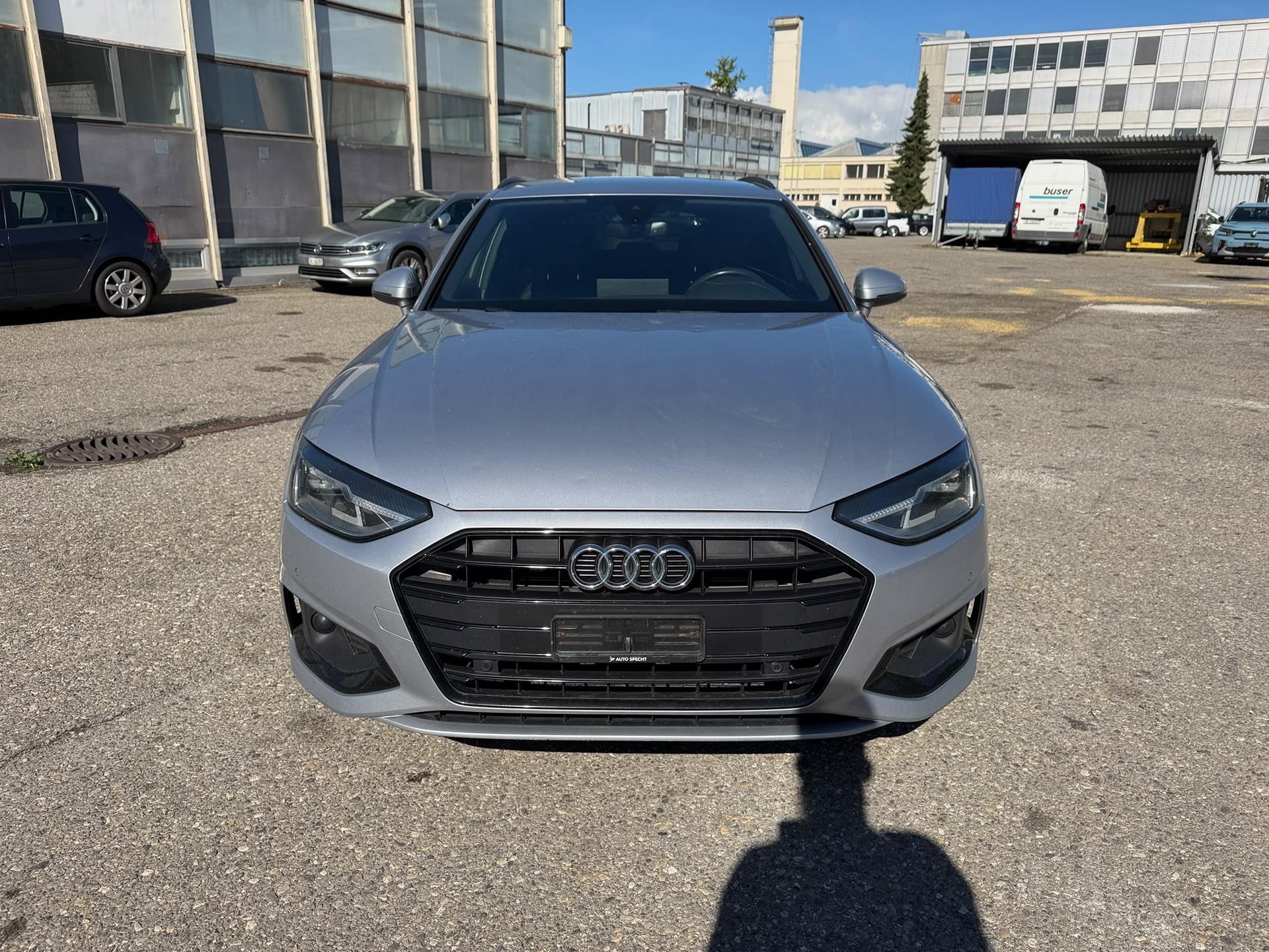 AUDI A4 Avant 40 TDI advanced S-tronic-image-2