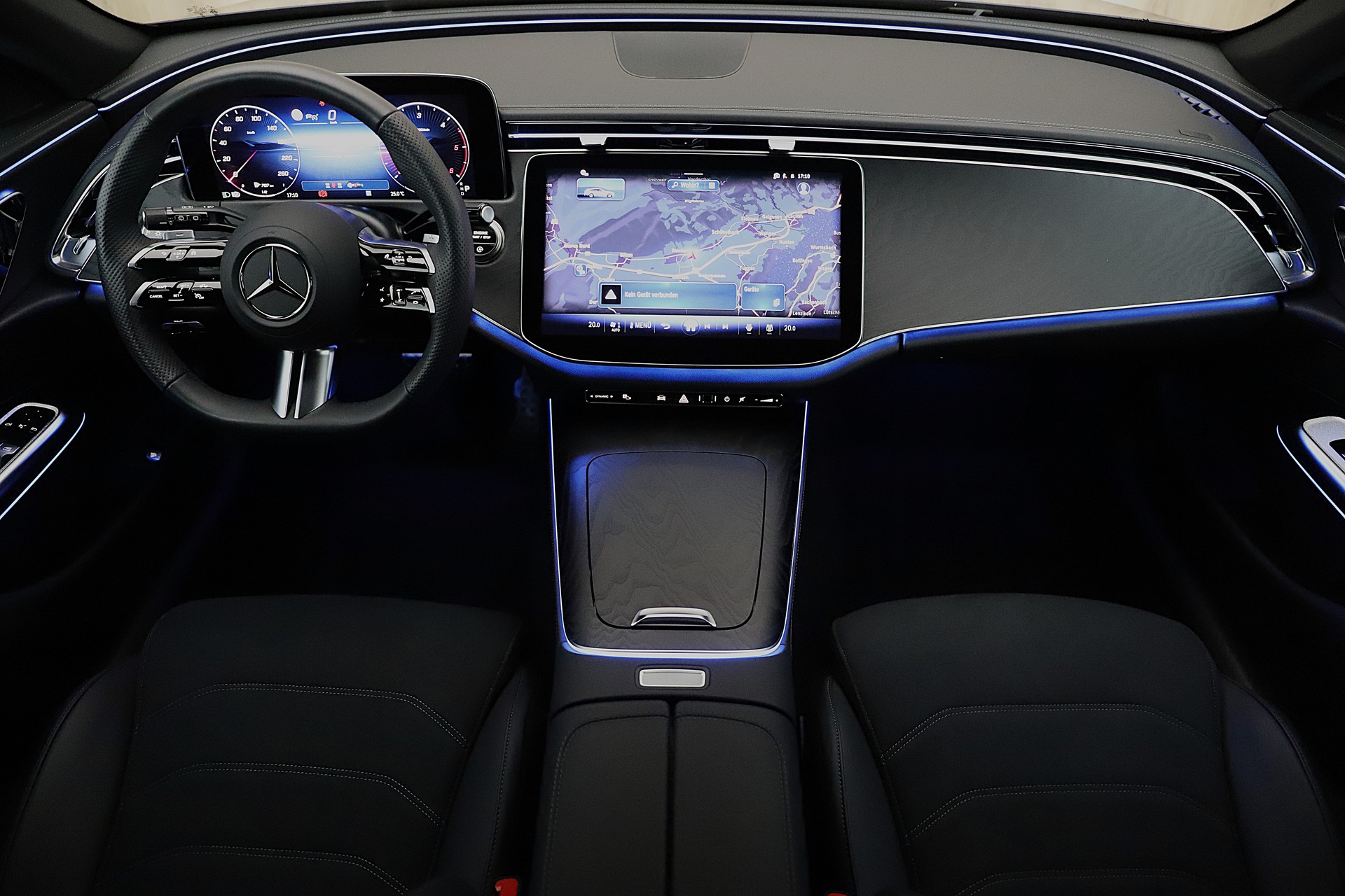 MERCEDES-BENZ E 220 d T 4Matic 9G-Tronic AMG Line Advance und Night Paket-image-5