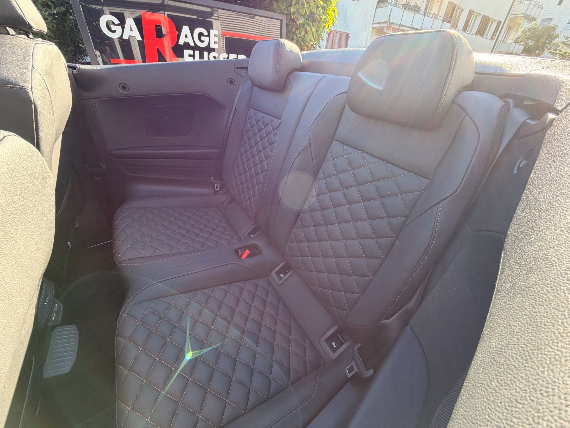 VW T-Roc R-LINE EDITION KARMANN PLUS *** 5 JAHRE VW GARANTIE & STANDHEIZUNG ***-image-26