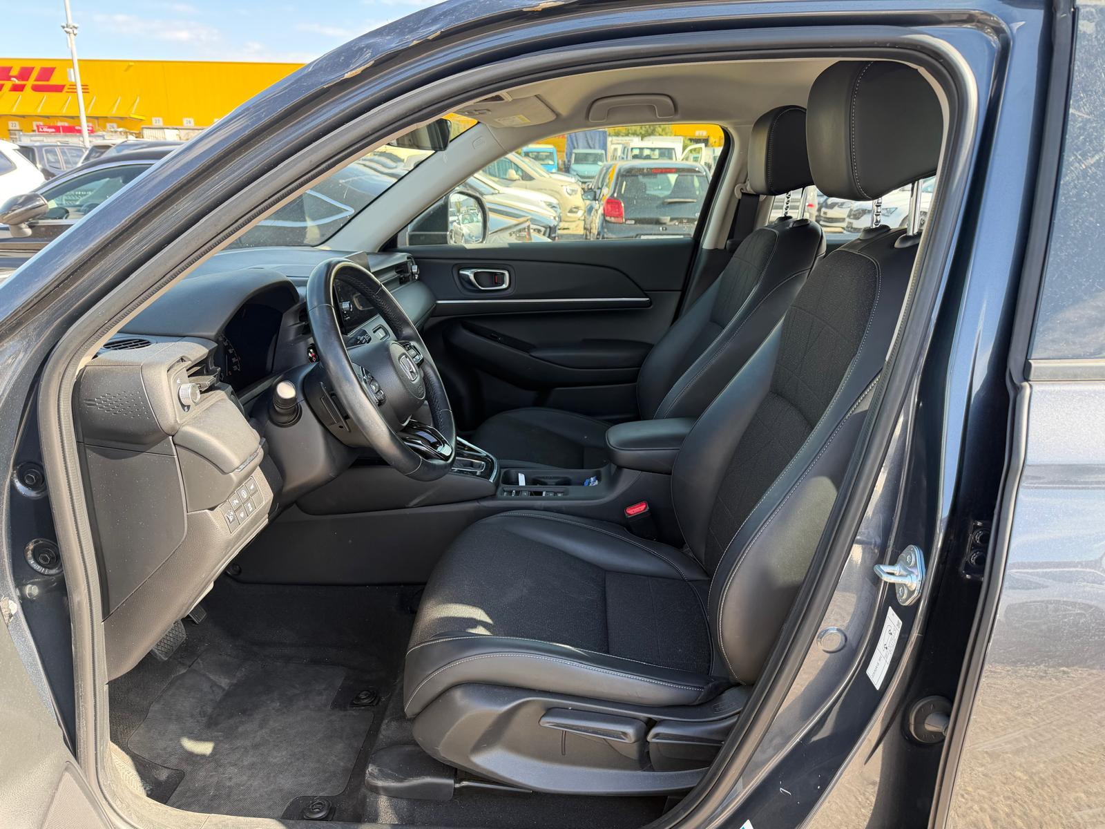 HONDA HR-V 1.5 i-MMD Advance-image-9