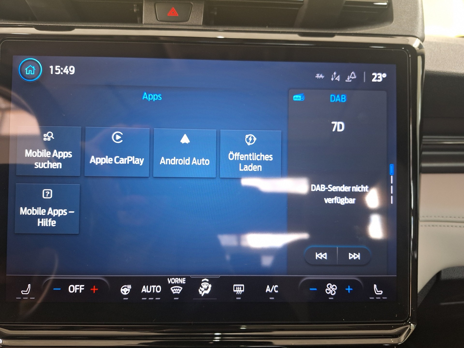 FORD Puma Elektro 46kWh Premium⚡CH-Fahrzeug mit Herstellergarantie bis Mai 2028 & Vollausstattung⚡-image-8