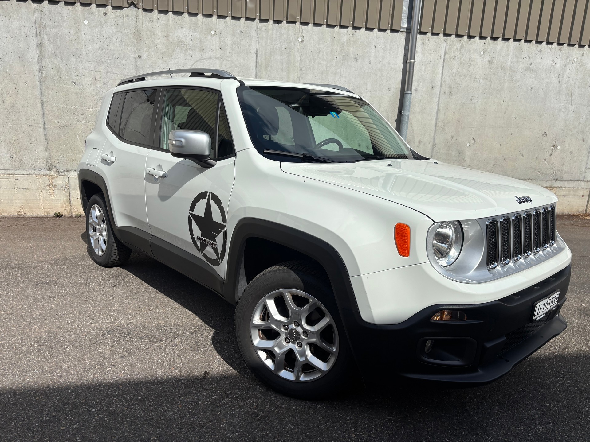 JEEP RENEGADE-image-0