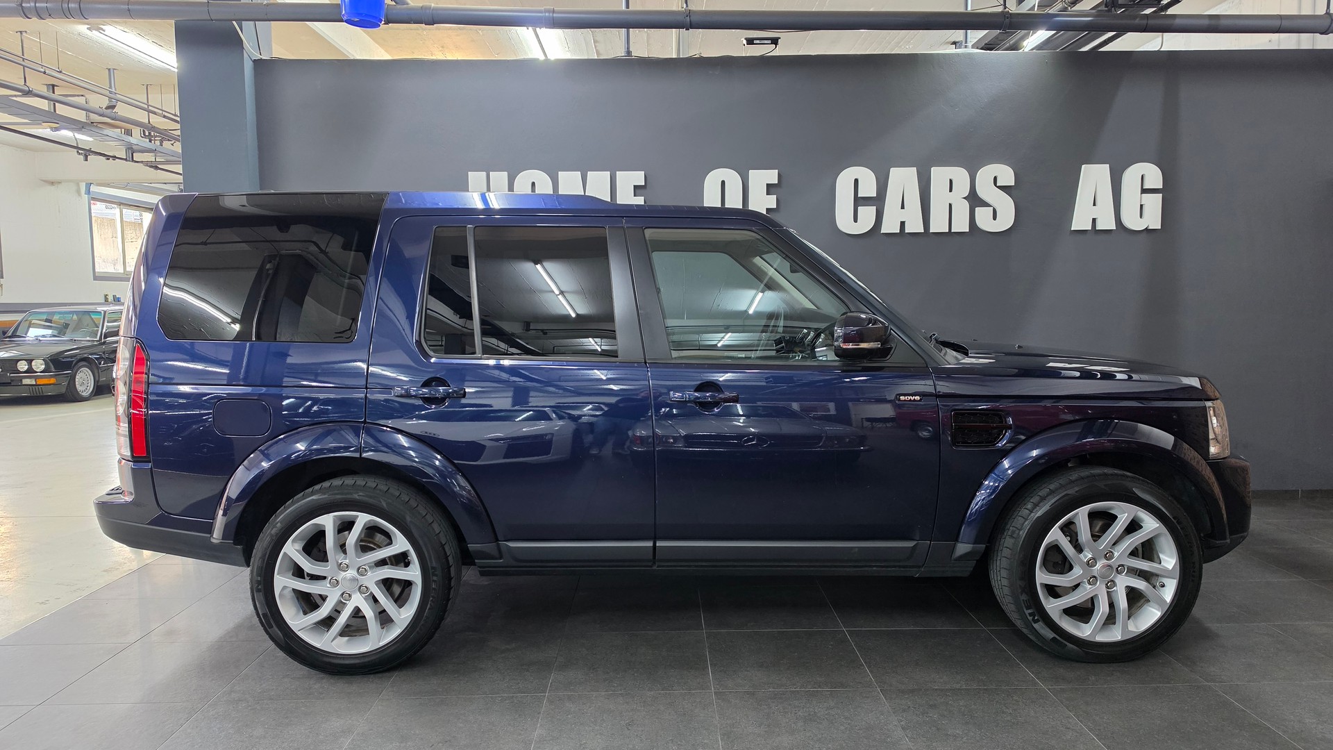 LAND ROVER Discovery 3.0 SDV6 HSE Automatic-image-14