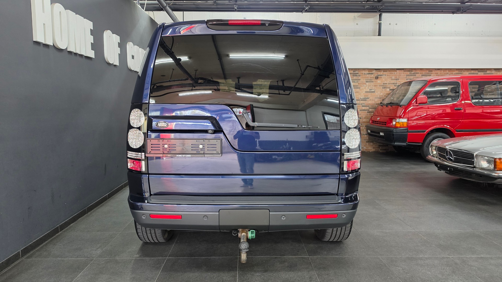 LAND ROVER Discovery 3.0 SDV6 HSE Automatic-image-10