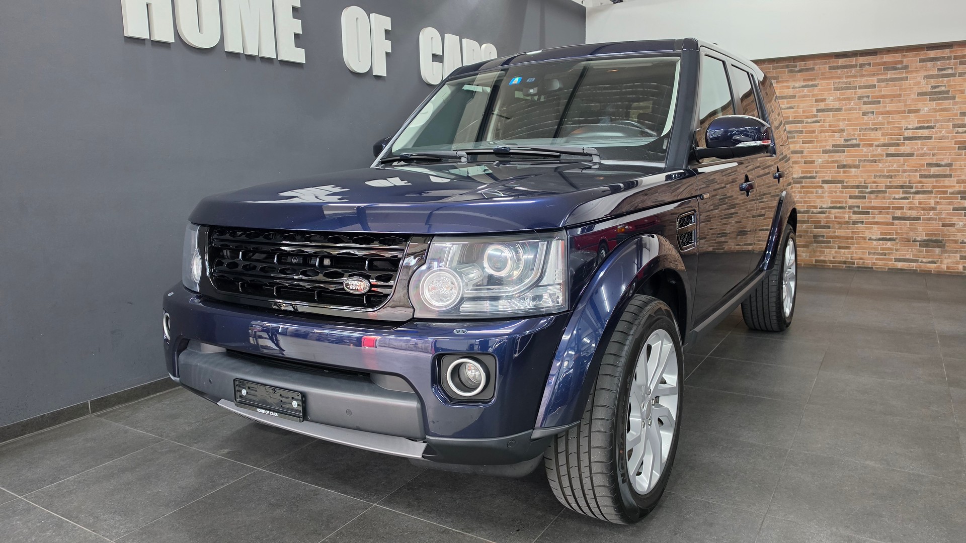 LAND ROVER Discovery 3.0 SDV6 HSE Automatic-image-1