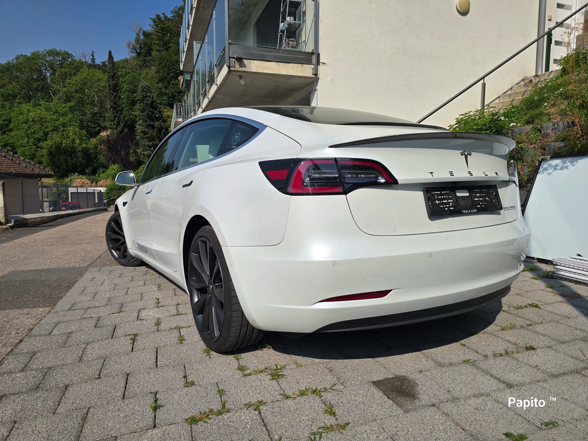 TESLA Performance Dual moteur 512 Cv-image-2