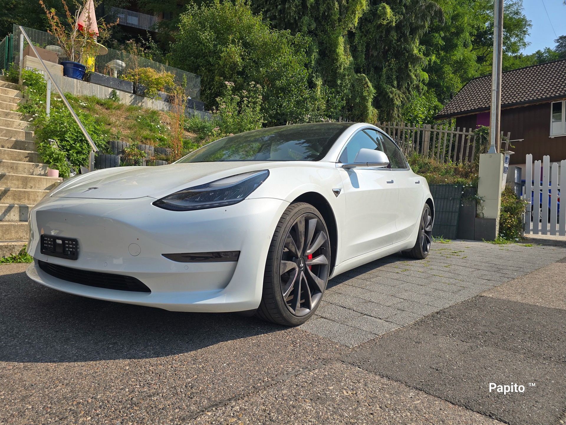 TESLA Performance Dual moteur 512 Cv-image-1