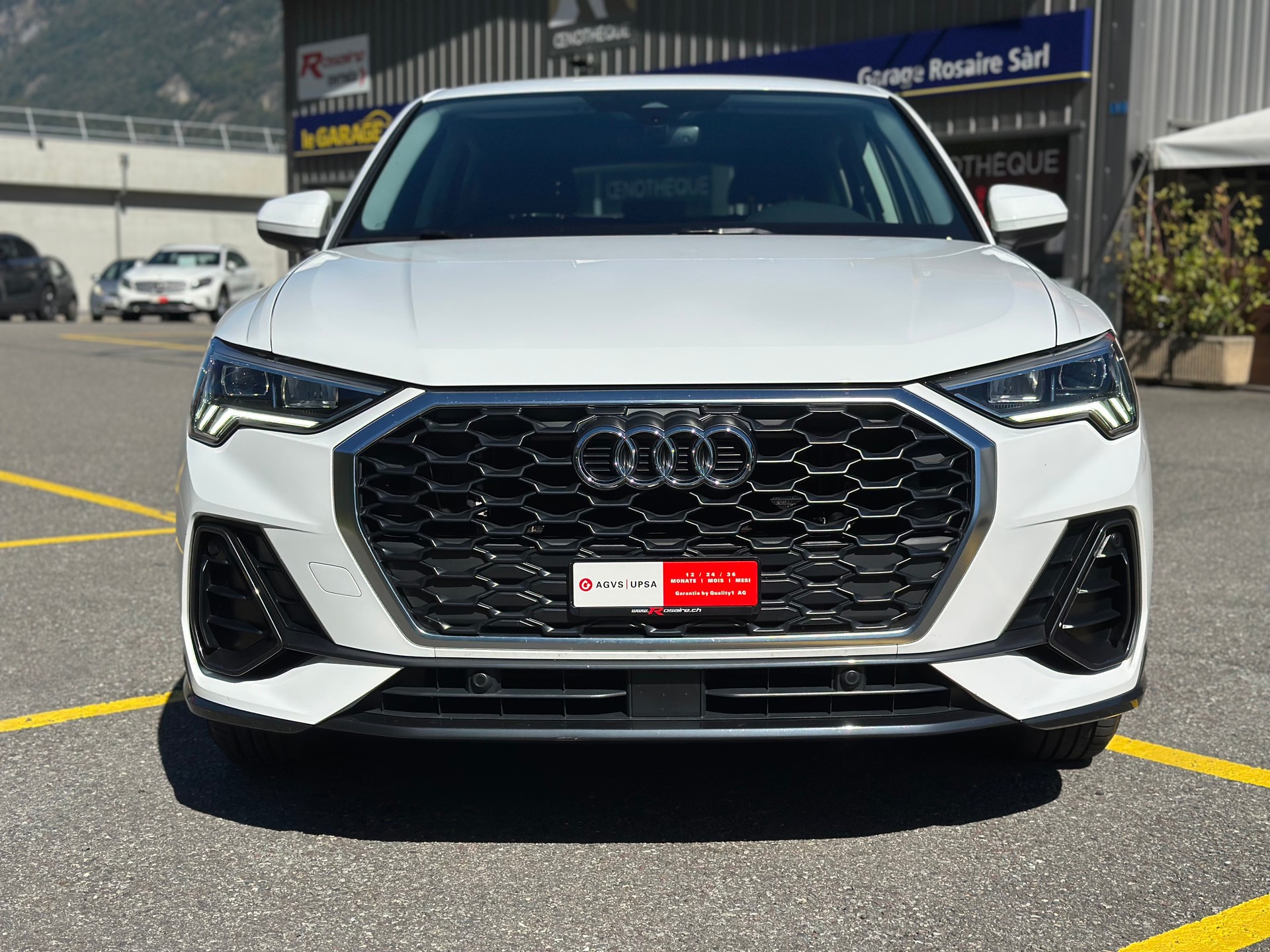 AUDI Q3 Sportback 35 TFSI Attraction S-tronic-image-2