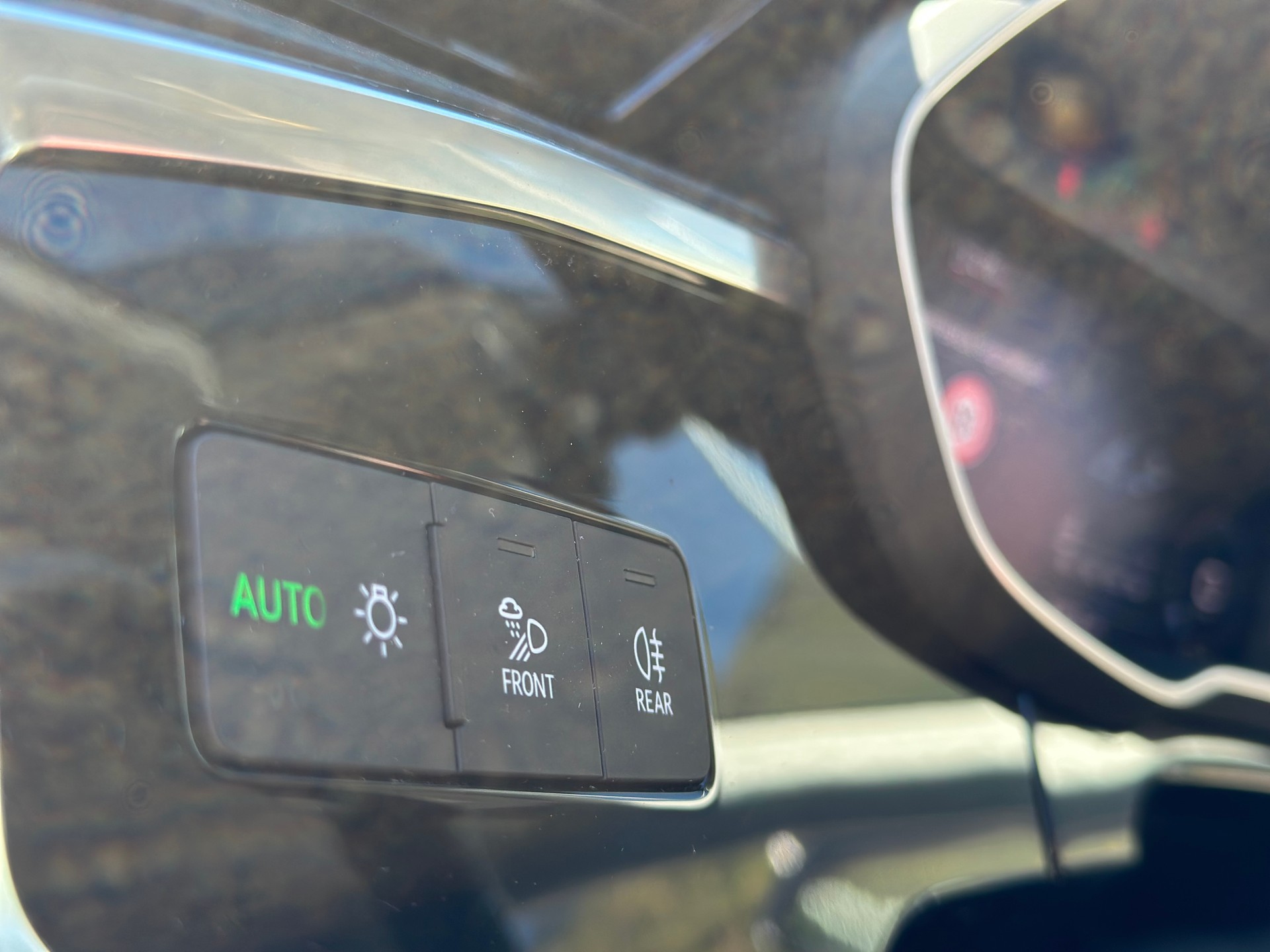AUDI Q3 Sportback 35 TFSI Attraction S-tronic-image-28