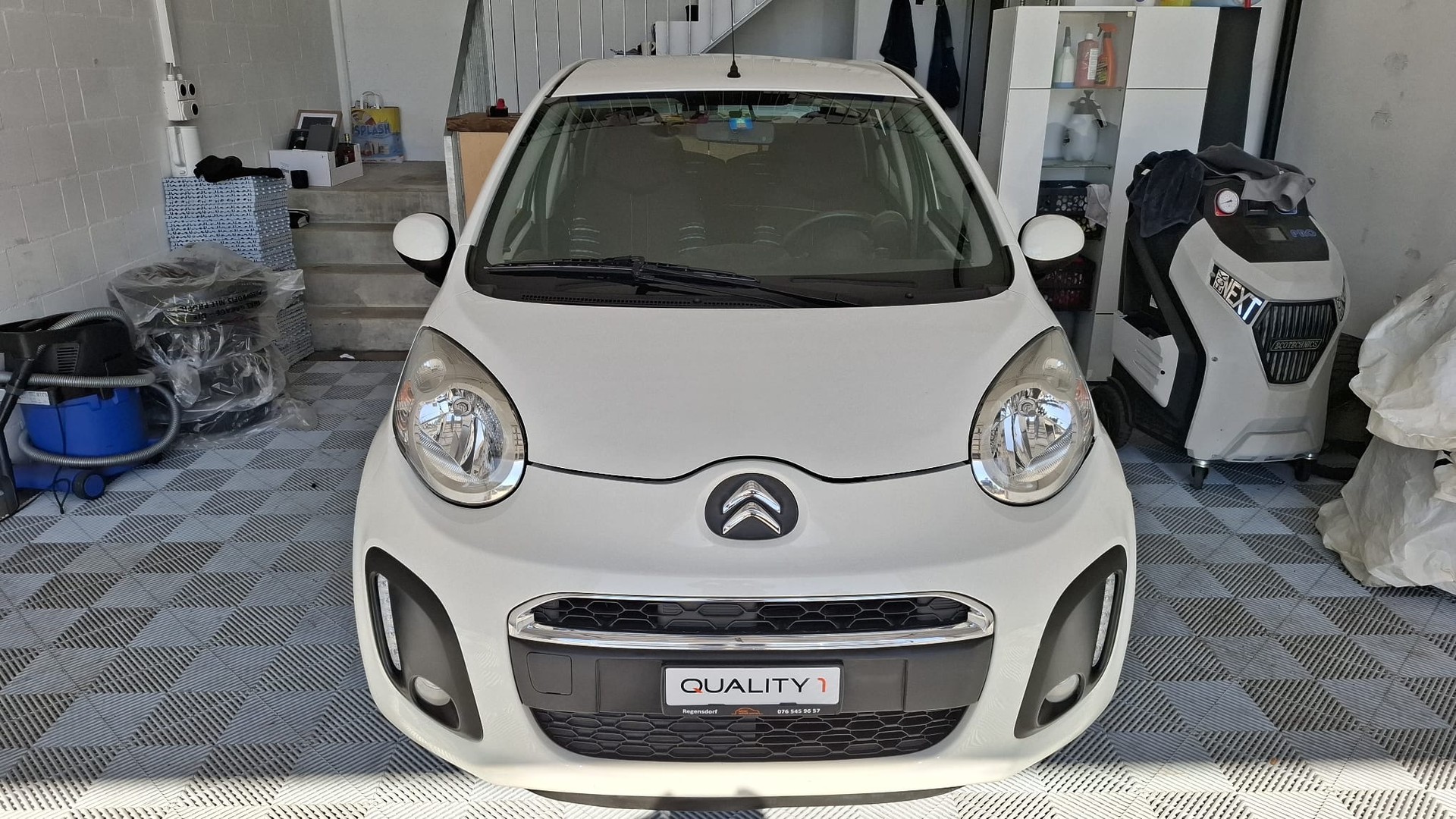 CITROEN C1 1.0i Séduction EGS-image-2