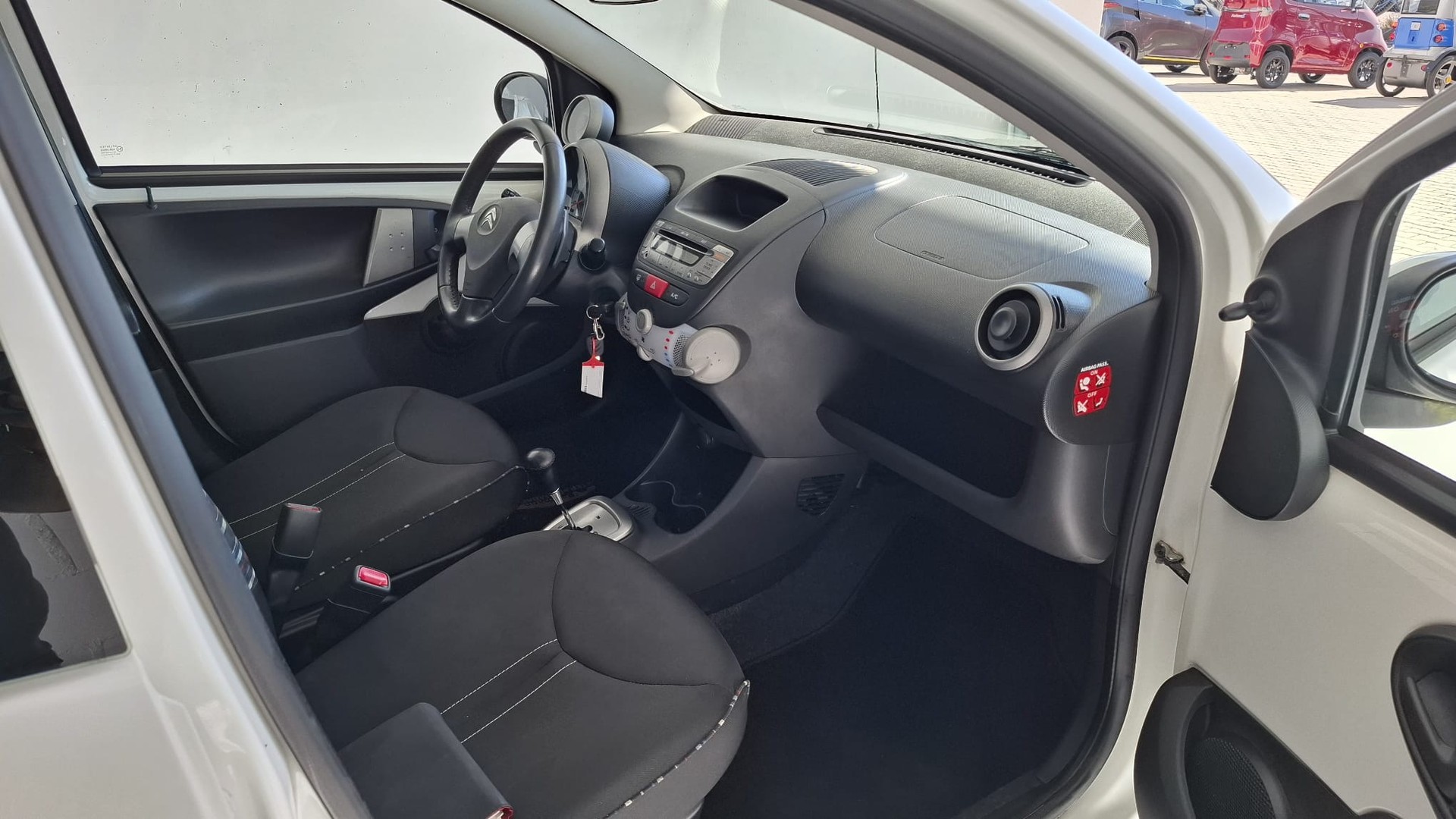CITROEN C1 1.0i Séduction EGS-image-7