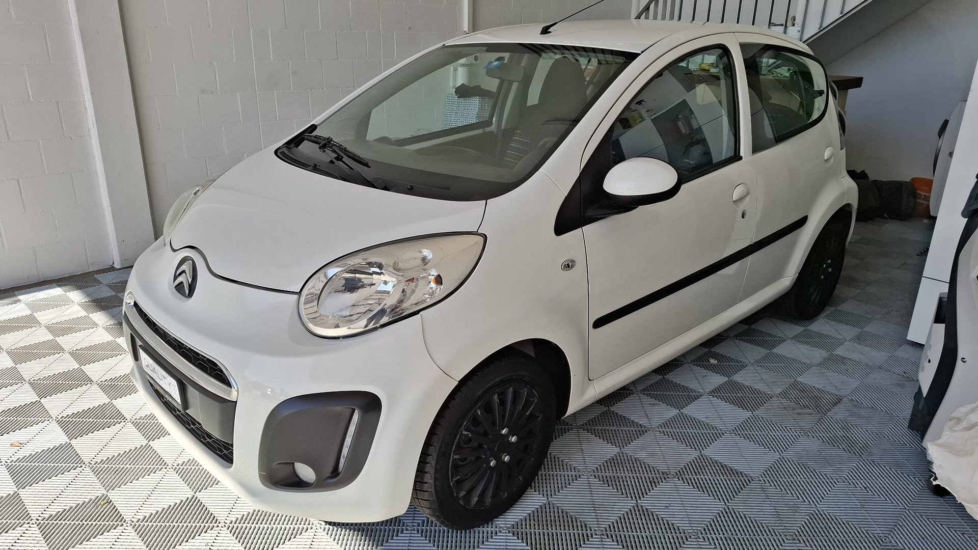 CITROEN C1 1.0i Séduction EGS-image-0