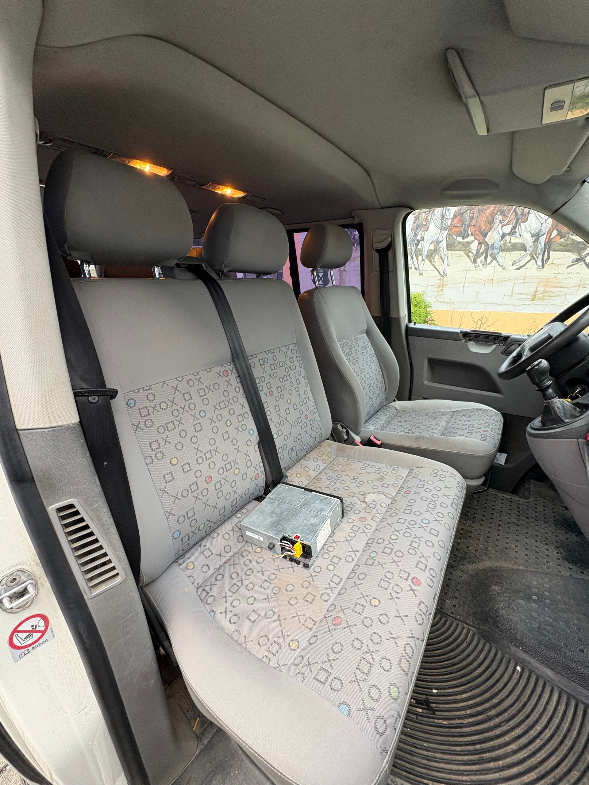 VW T5 Caravelle Comfort 2.5TDI PD 4M-image-10