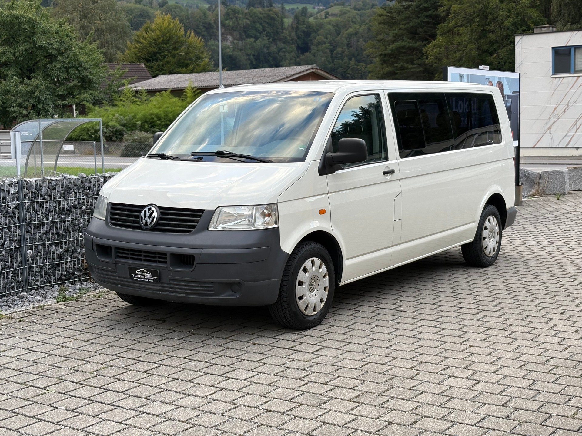 VW T5 Caravelle Comfort 2.5TDI PD 4M-image-1