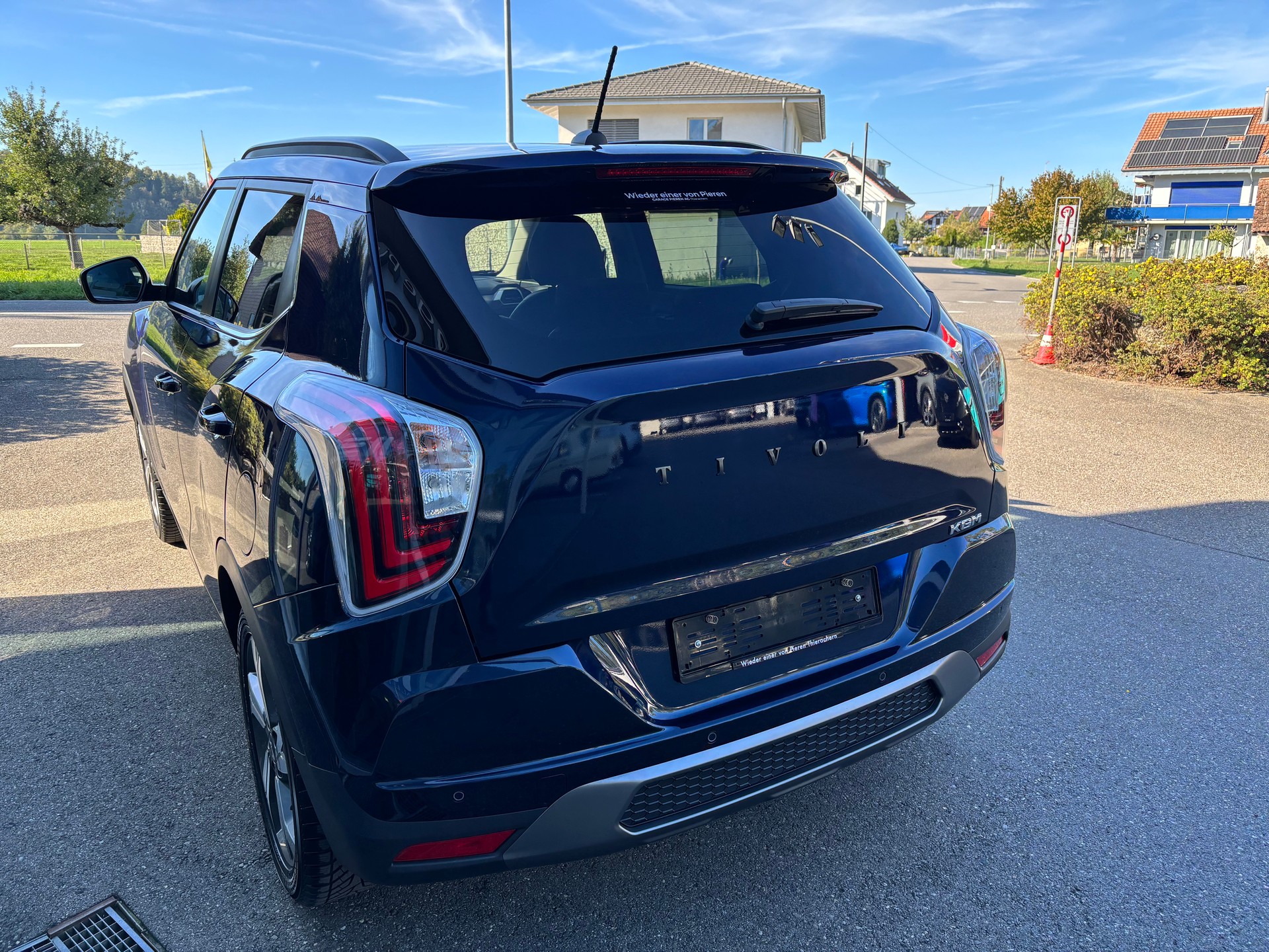 KGM-SsangYong Tivoli 1.5TGDI Tita 4WD Automat-image-2