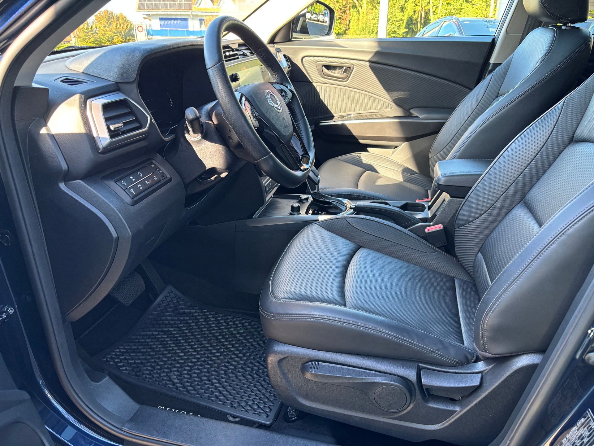 KGM-SsangYong Tivoli 1.5TGDI Tita 4WD Automat-image-5