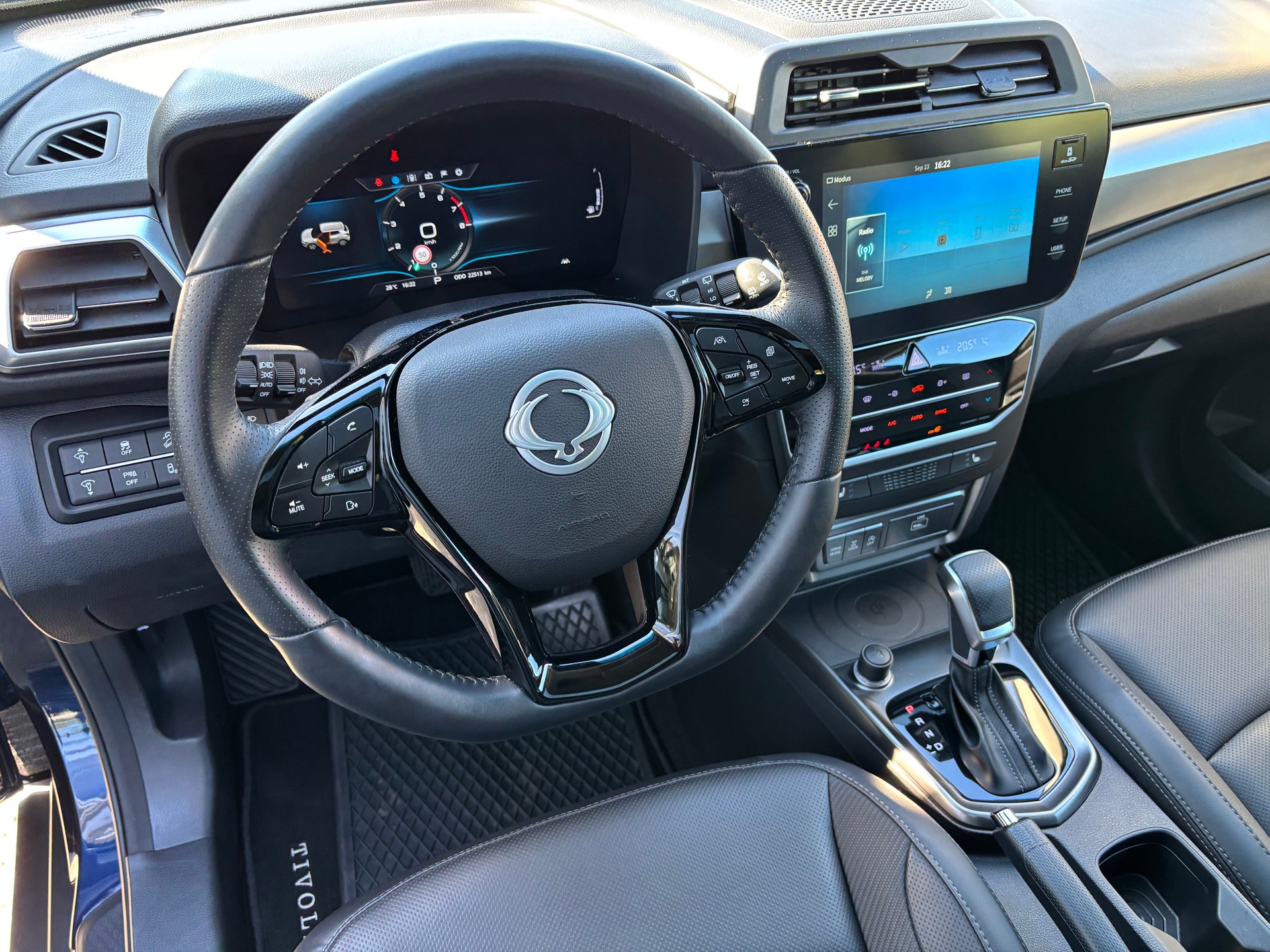 KGM-SsangYong Tivoli 1.5TGDI Tita 4WD Automat-image-7