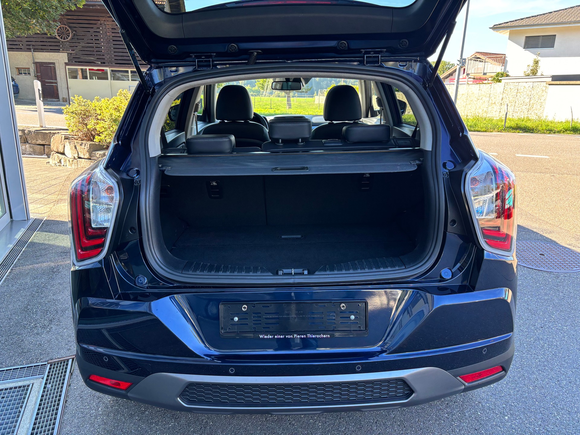 KGM-SsangYong Tivoli 1.5TGDI Tita 4WD Automat-image-4