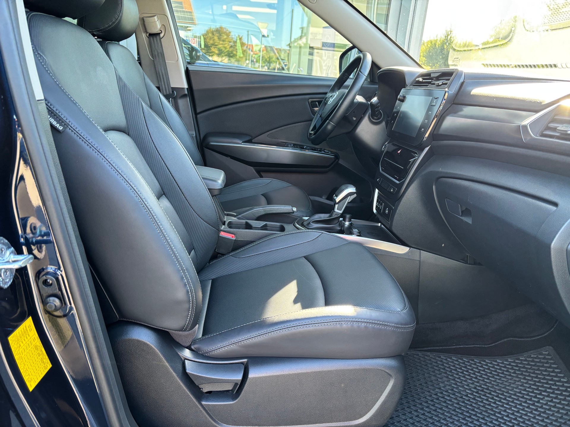 KGM-SsangYong Tivoli 1.5TGDI Tita 4WD Automat-image-9