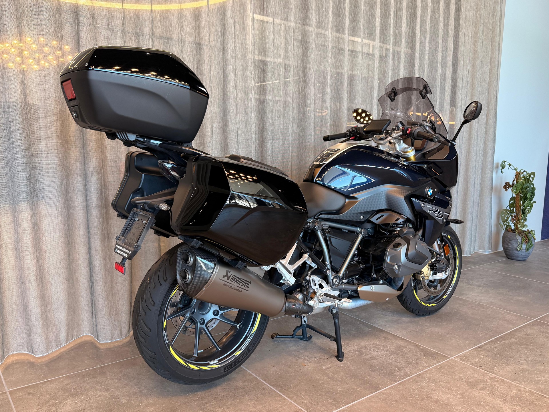 BMW R 1250 RS-showroom-element-3