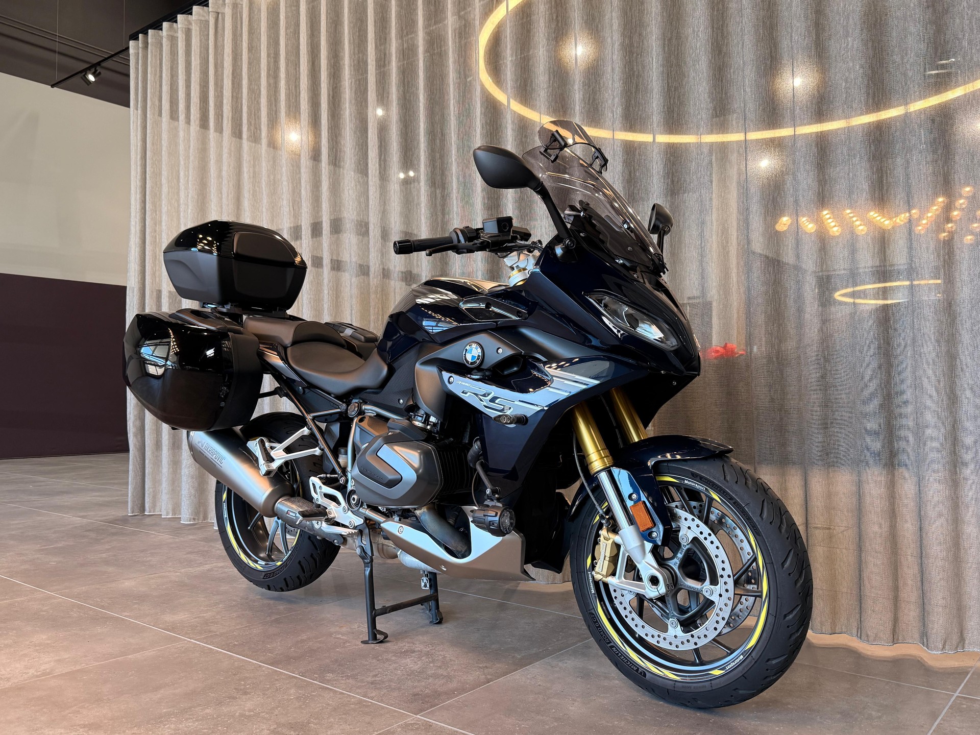 BMW R 1250 RS-showroom-element-1