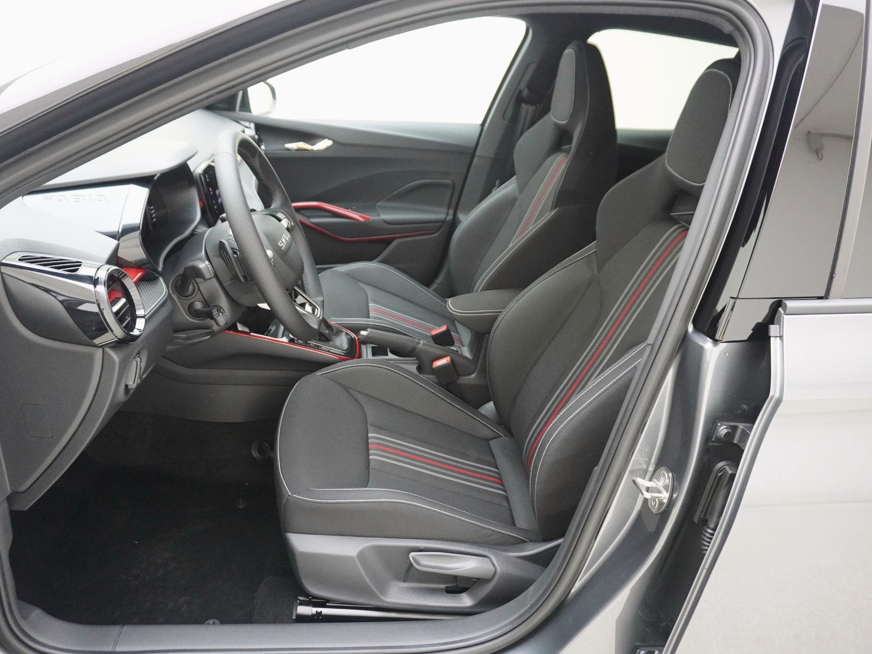 SKODA Fabia 1.5 TSI Monte Carlo DSG-image-11