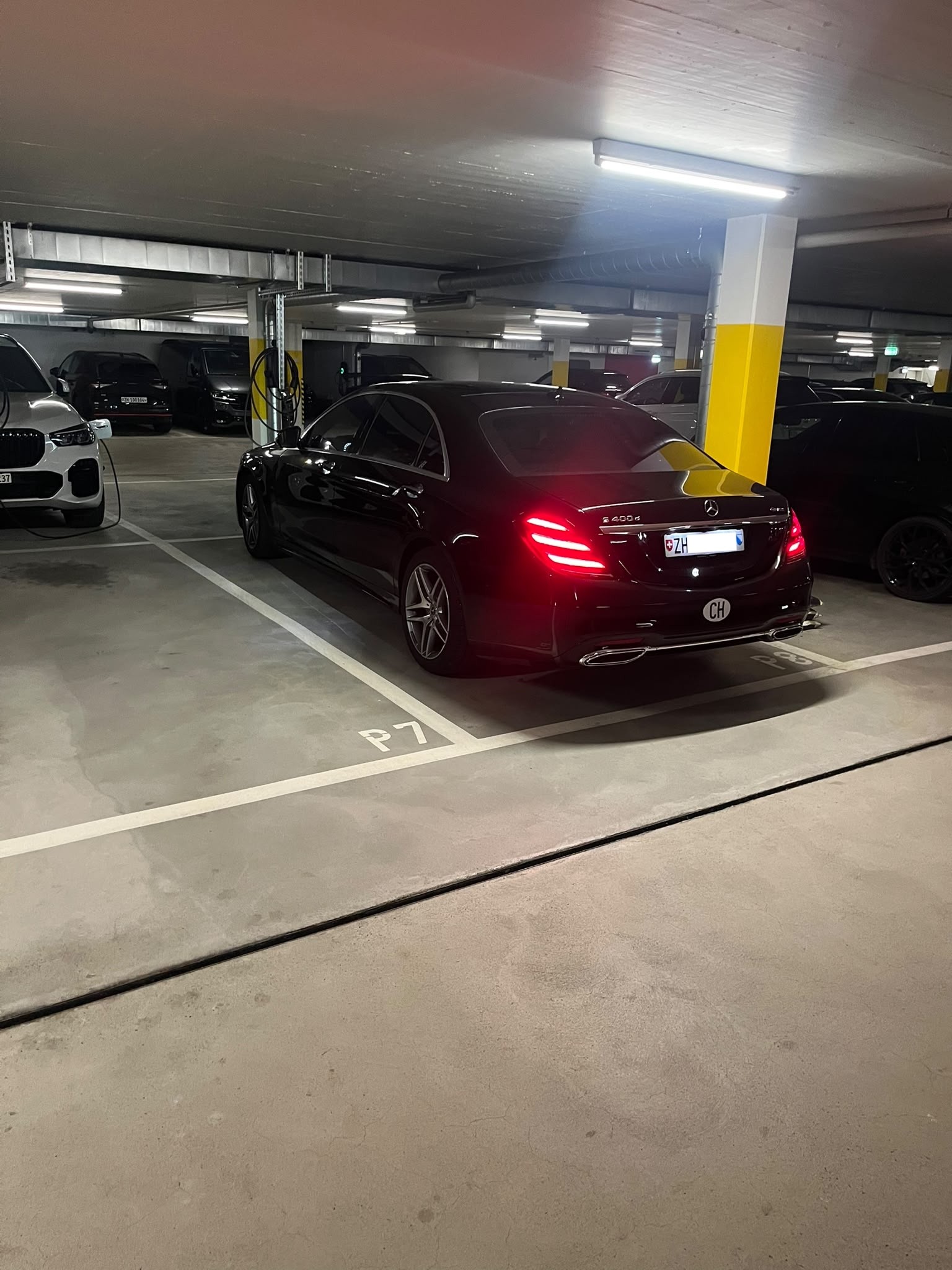 MERCEDES-BENZ S 400 d AMG Line 4matic lang-image-9