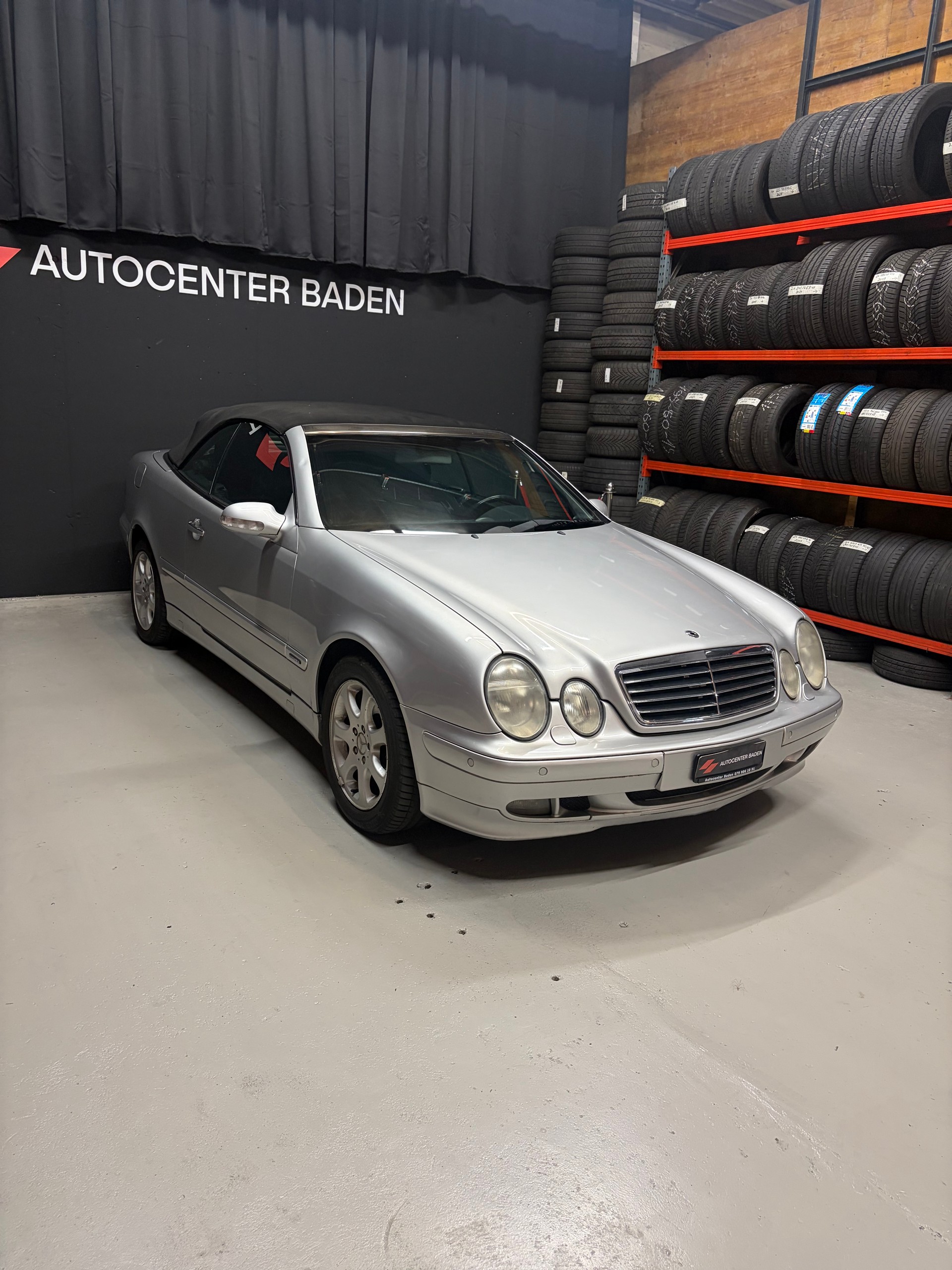 MERCEDES-BENZ CLK 320 Avantgarde Automatic-image-2