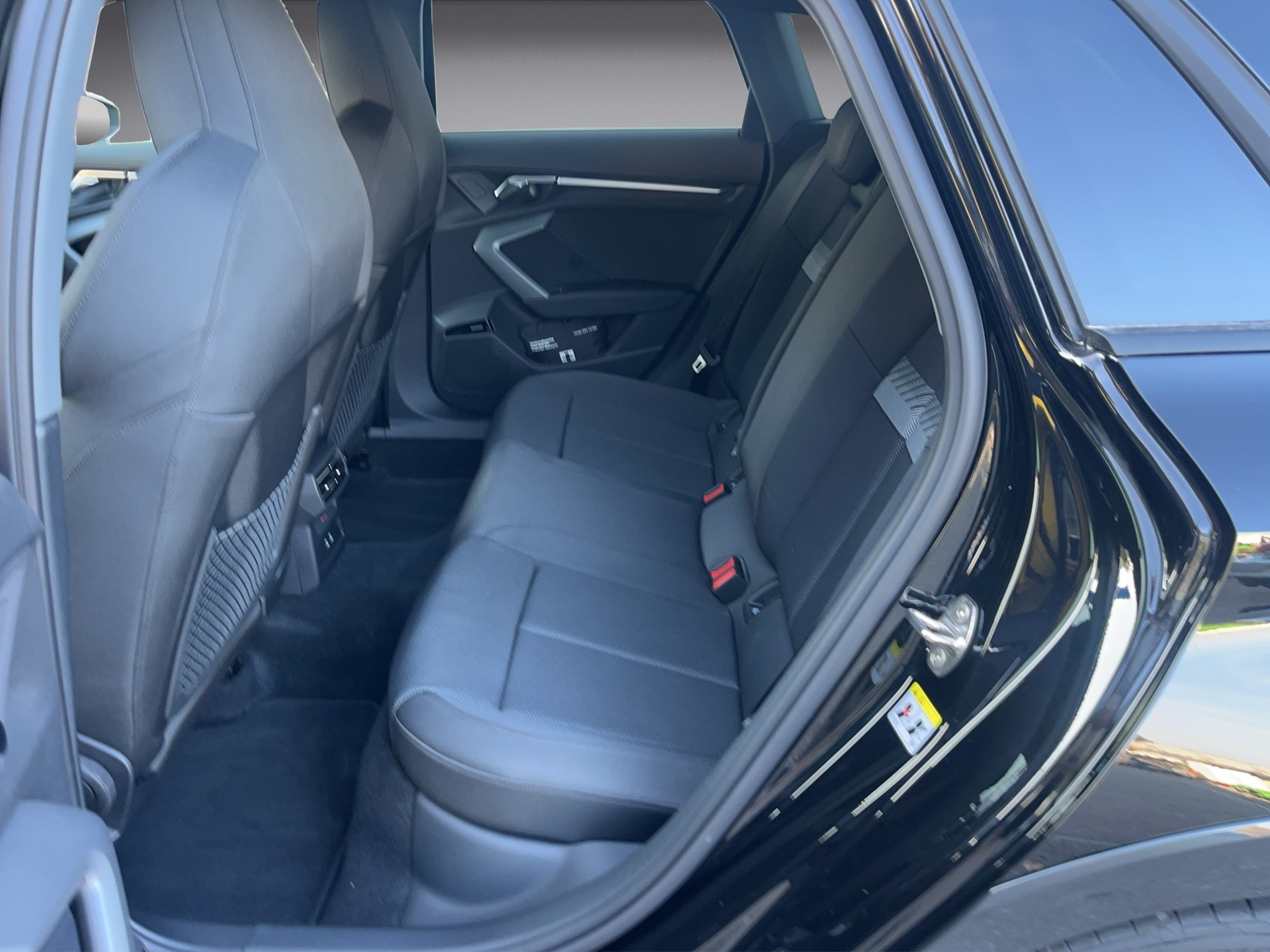 AUDI A3 allstreet TFSI e 150 kW S tronic *Standklima/Heizung, AHK, SONOS, Head up, Audi Garantie bis 02.2031, NP Fr. 68'020.-*-image-9
