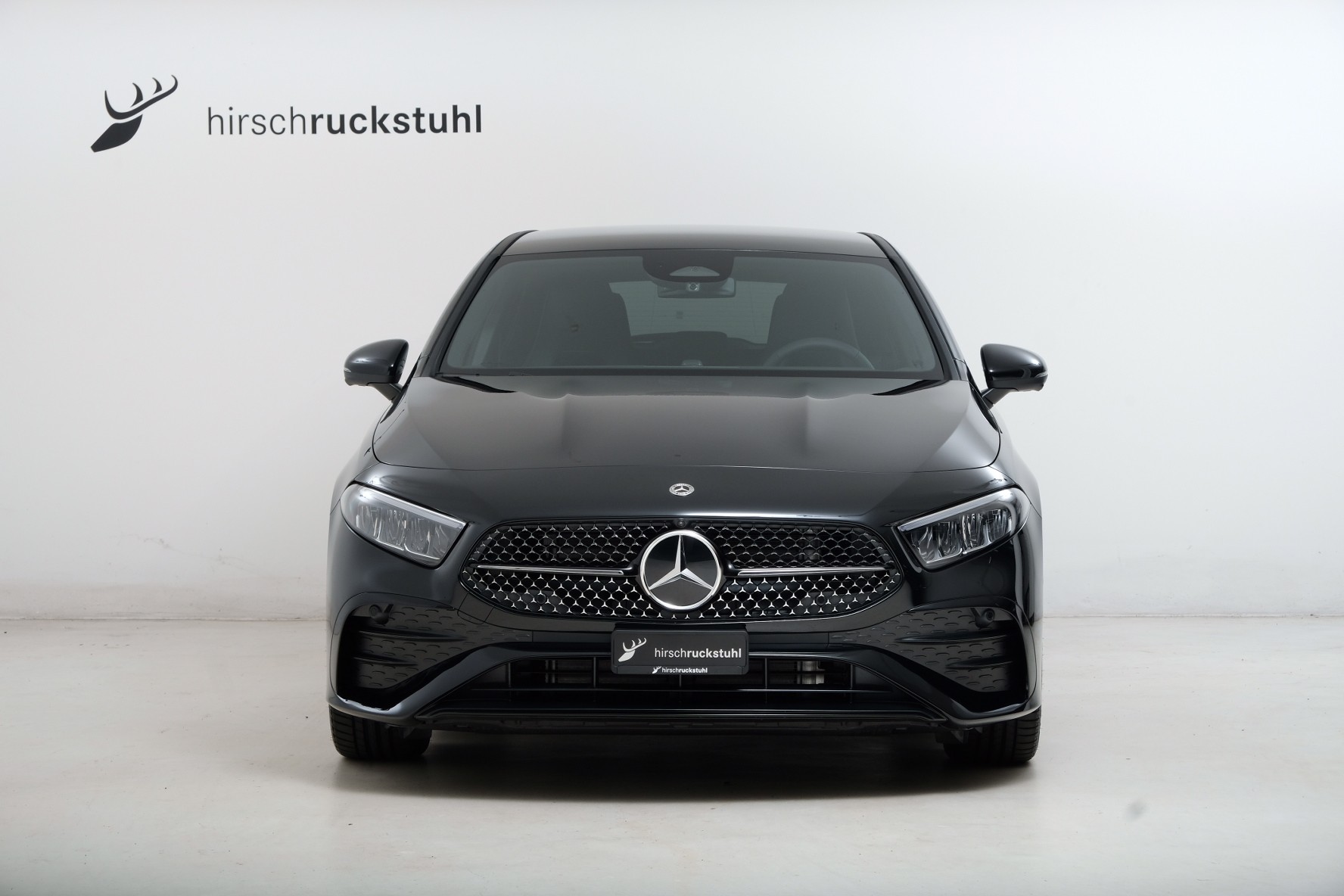 MERCEDES-BENZ A 250 AMG Line 4matic W177-image-1