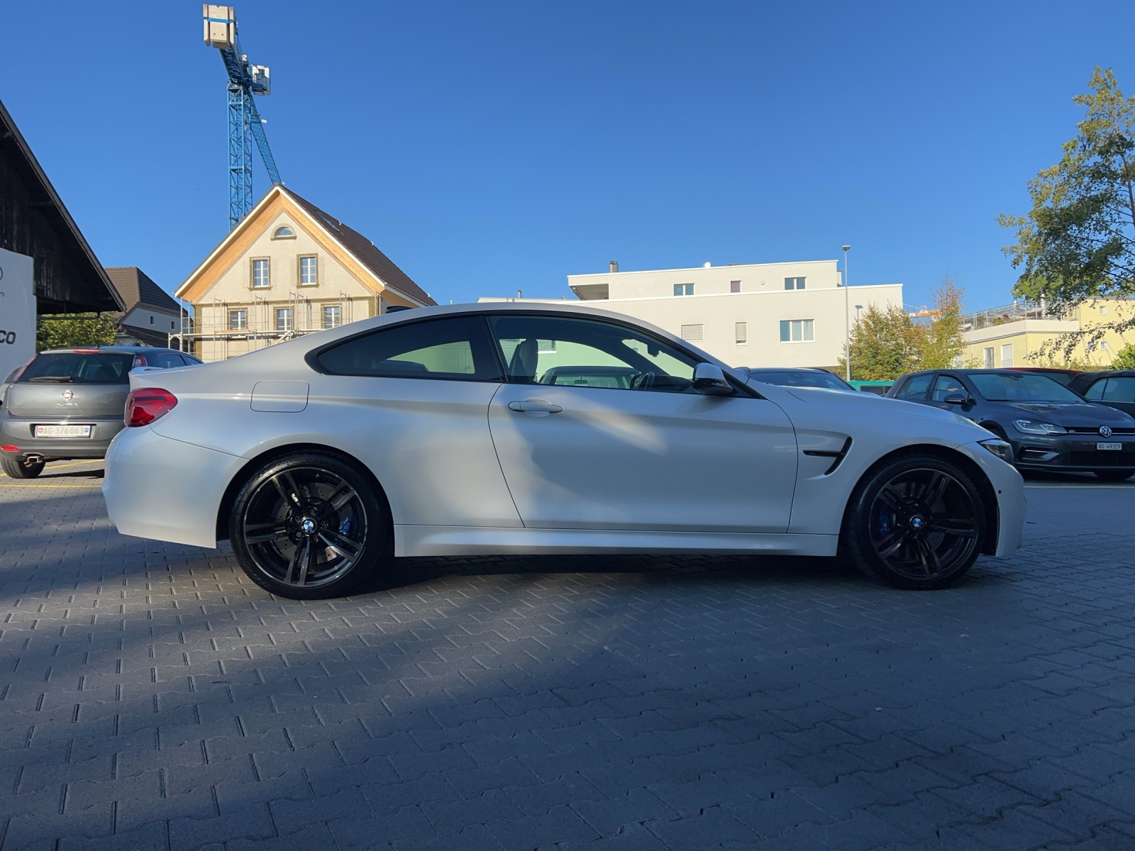 BMW M4 Coupé Competition DKG-image-4