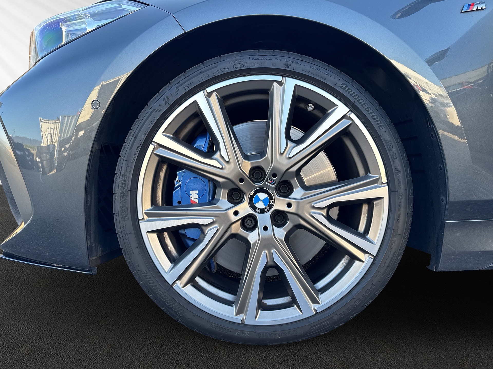 BMW M135i xDrive Steptronic-image-8