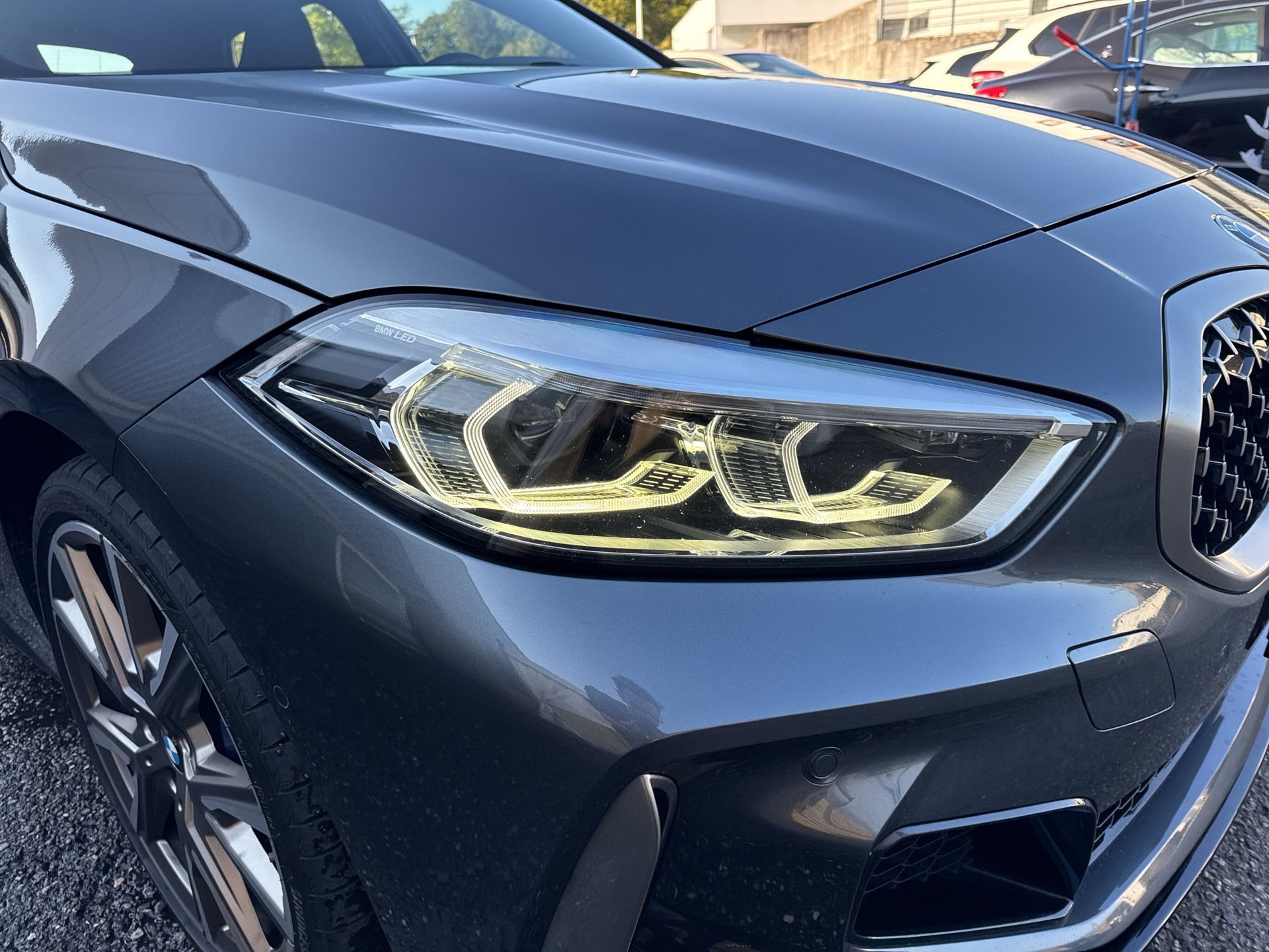 BMW M135i xDrive Steptronic-image-17