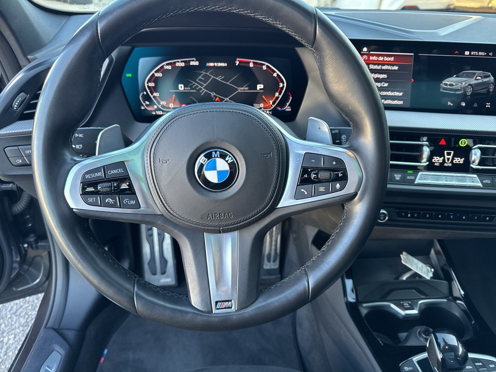 BMW M135i xDrive Steptronic-image-11