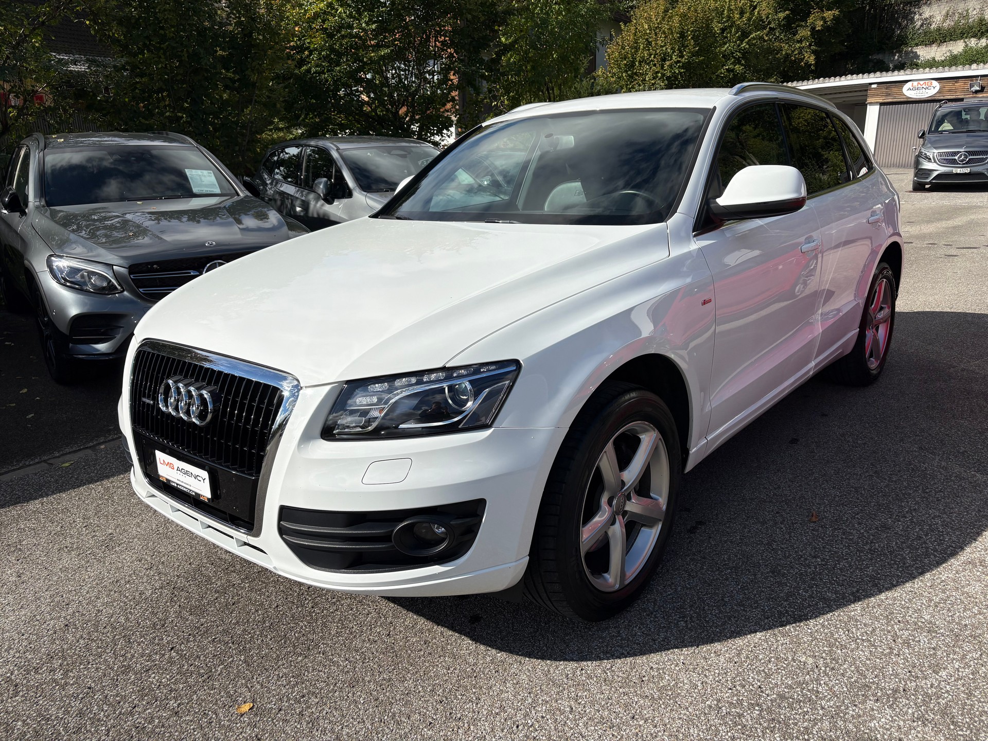 AUDI Q5 3.0 TDI quattro S-tronic S-Line-image-2