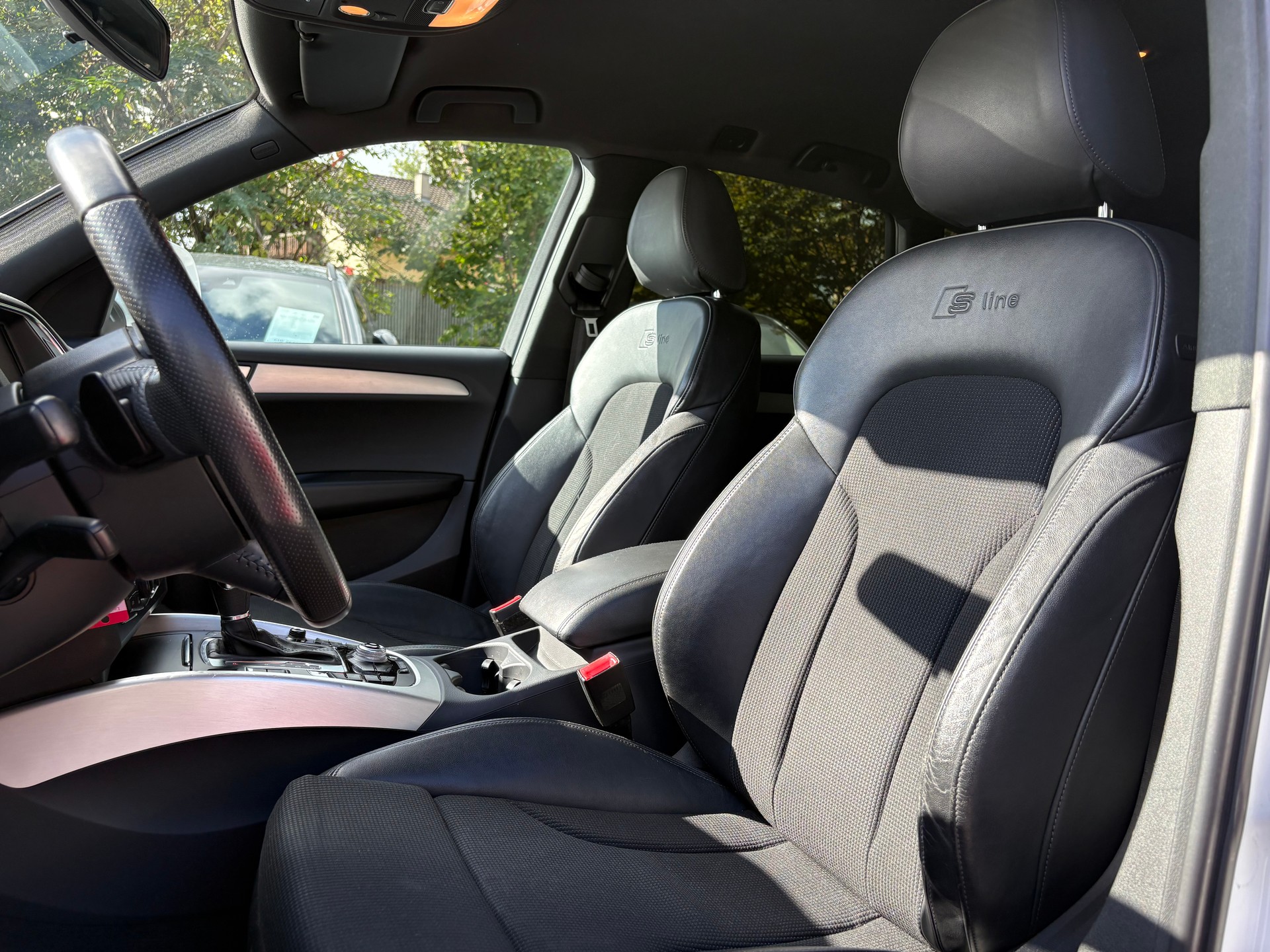 AUDI Q5 3.0 TDI quattro S-tronic S-Line-image-7