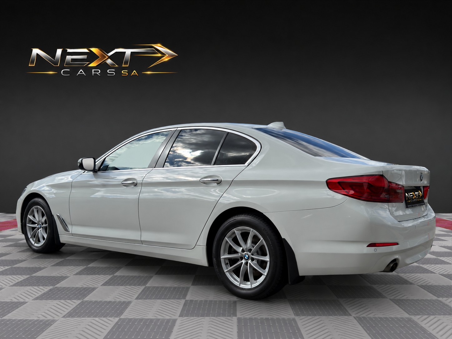 BMW 520i Steptronic-image-3