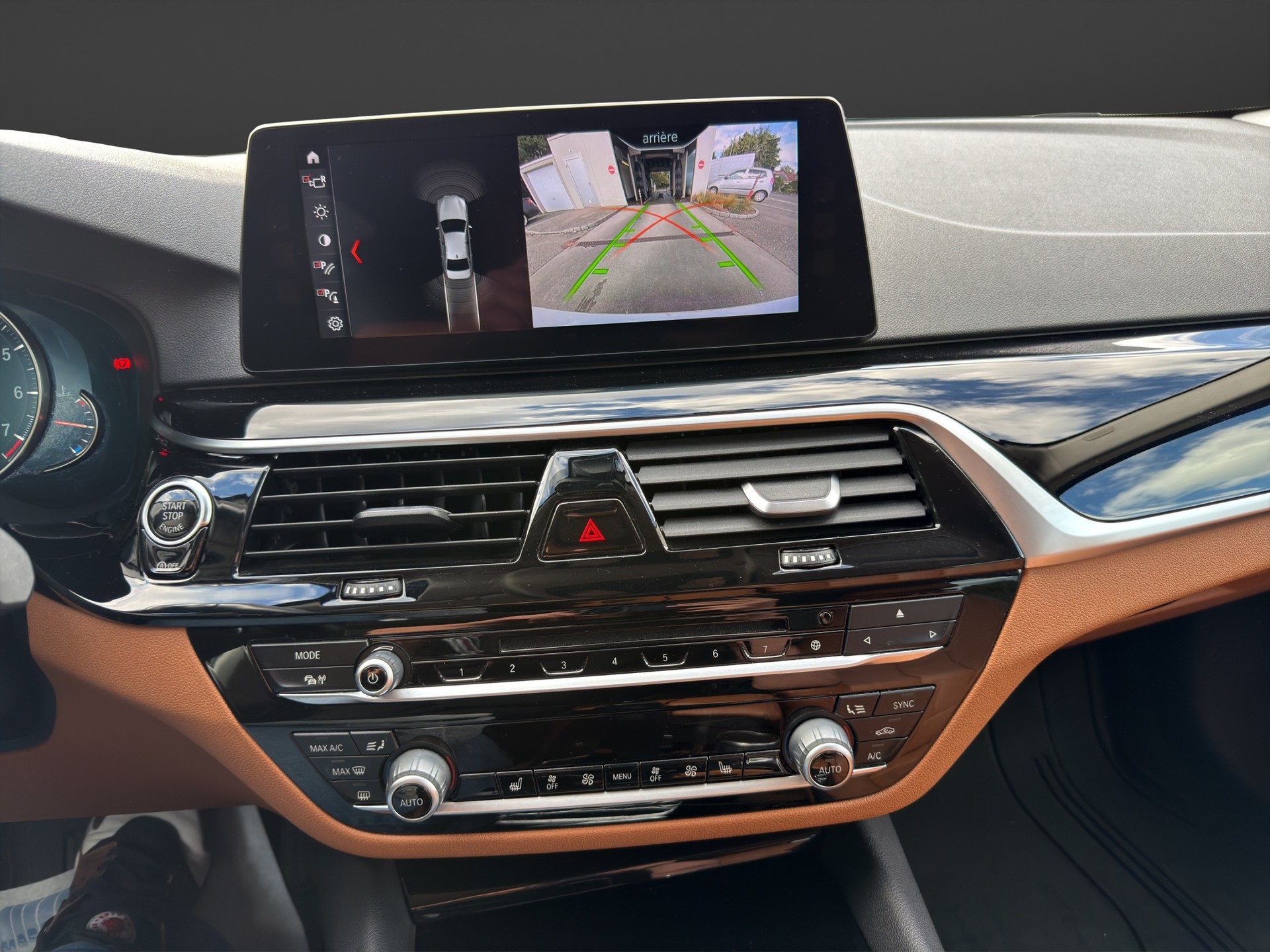 BMW 520i Steptronic-image-10