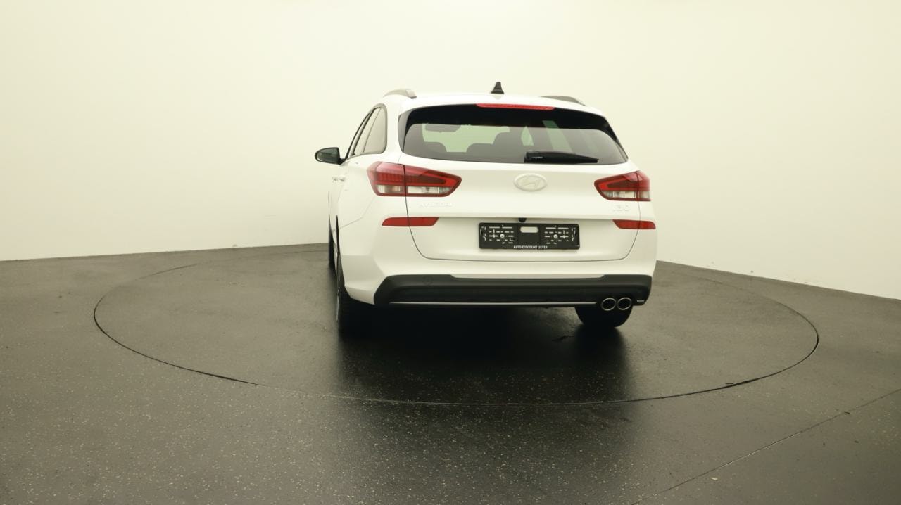 HYUNDAI i30 Wagon 1.6 T-GDi N-Line DCT-image-3