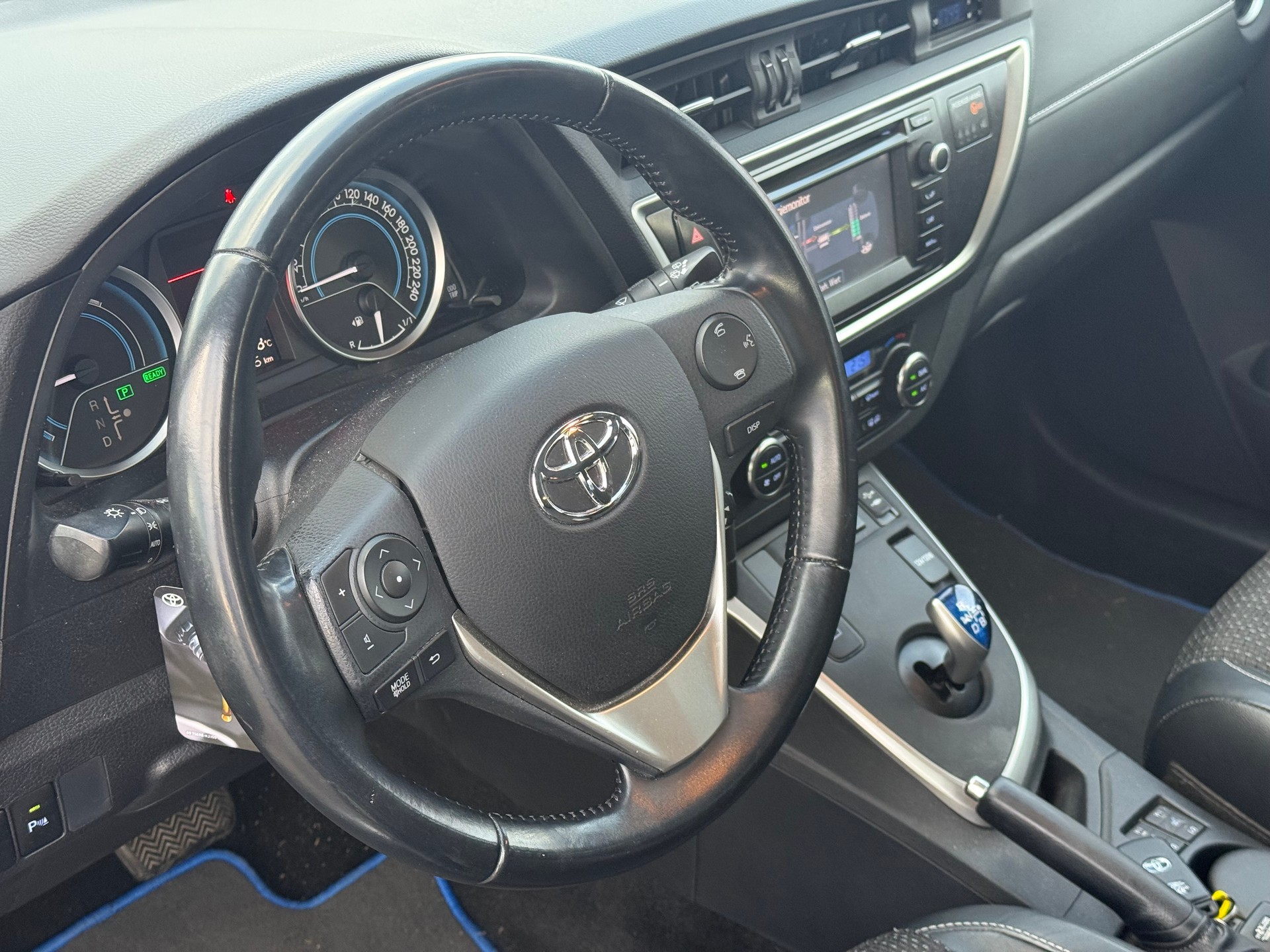 TOYOTA Auris Touring Sports 1.8 16V HSD Linea Sol-image-8