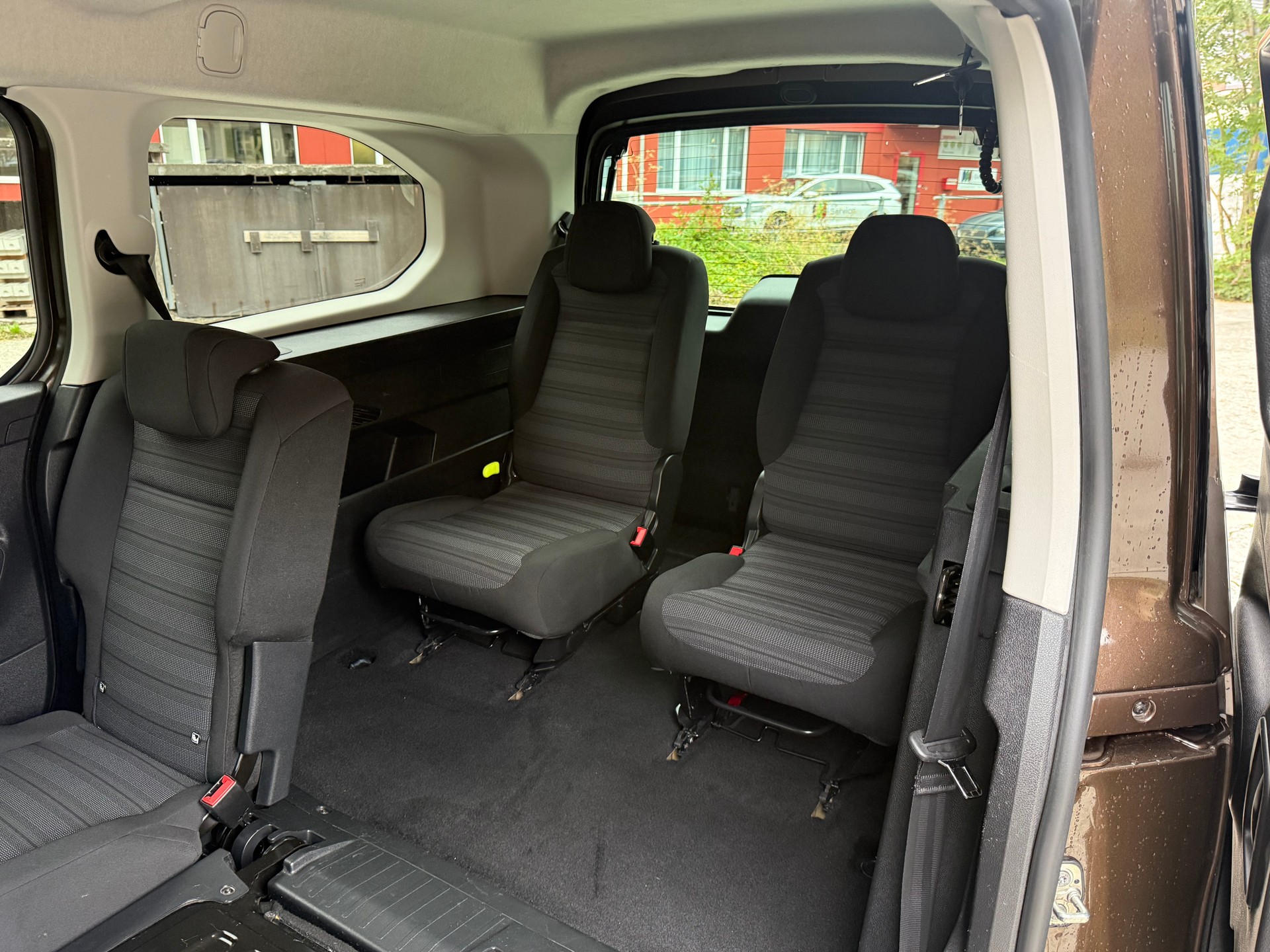 OPEL Combo Life XL 1.2 Edition-image-6