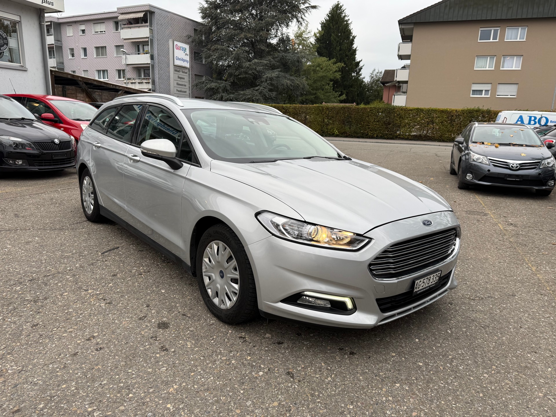 FORD Mondeo 2.0 TDCi Trend PowerShift-image-2