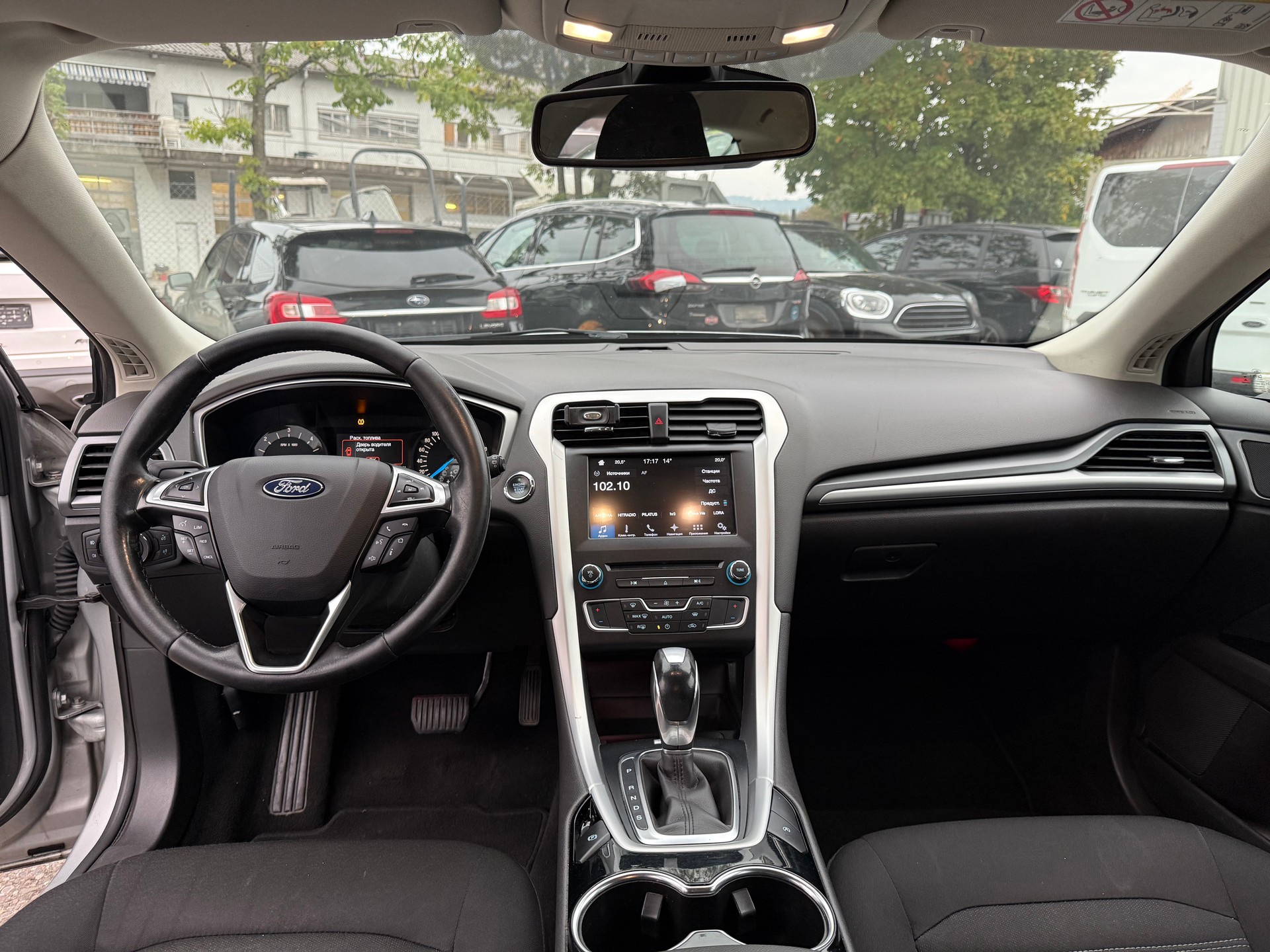 FORD Mondeo 2.0 TDCi Trend PowerShift-image-11
