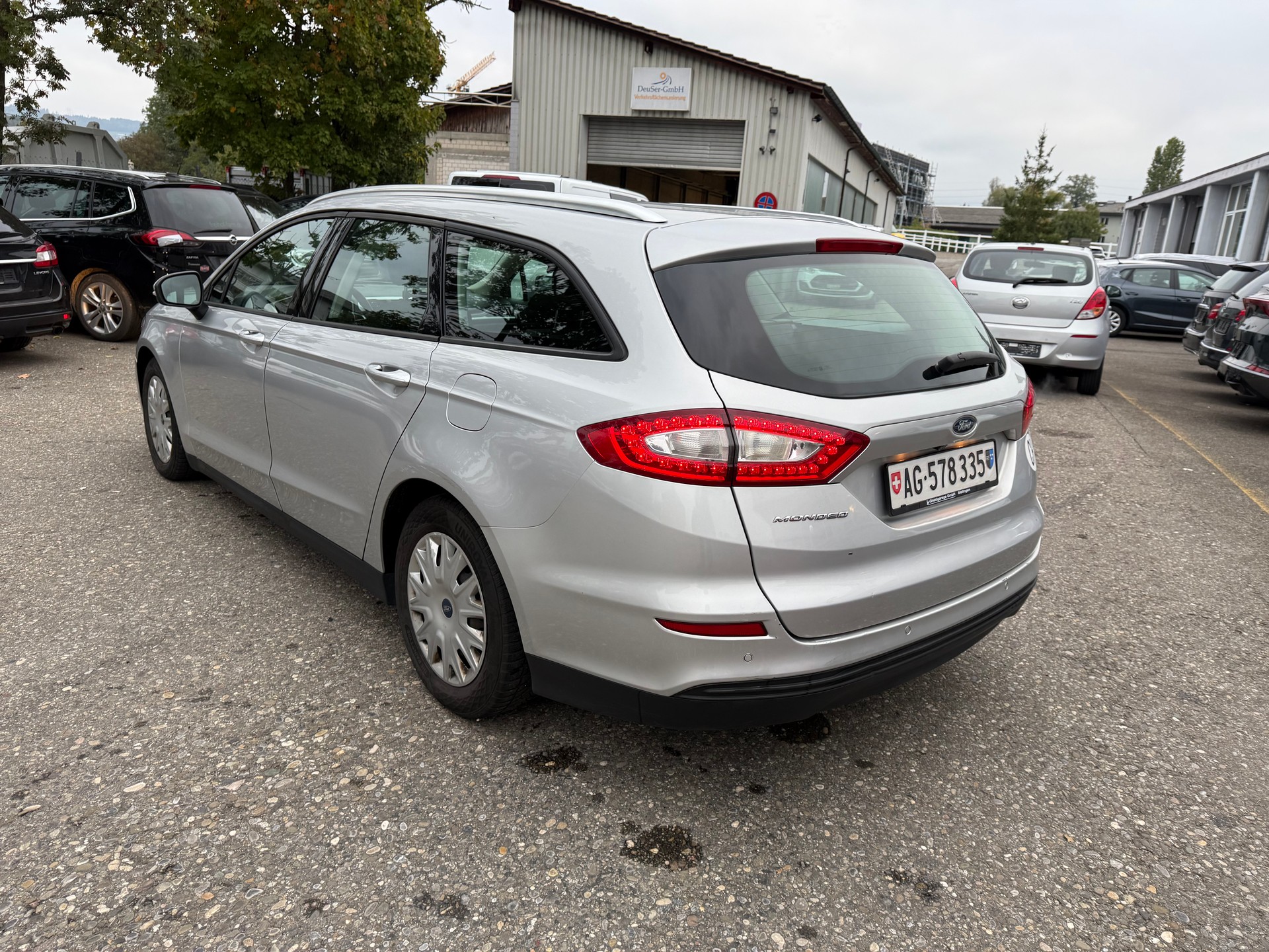 FORD Mondeo 2.0 TDCi Trend PowerShift-image-6
