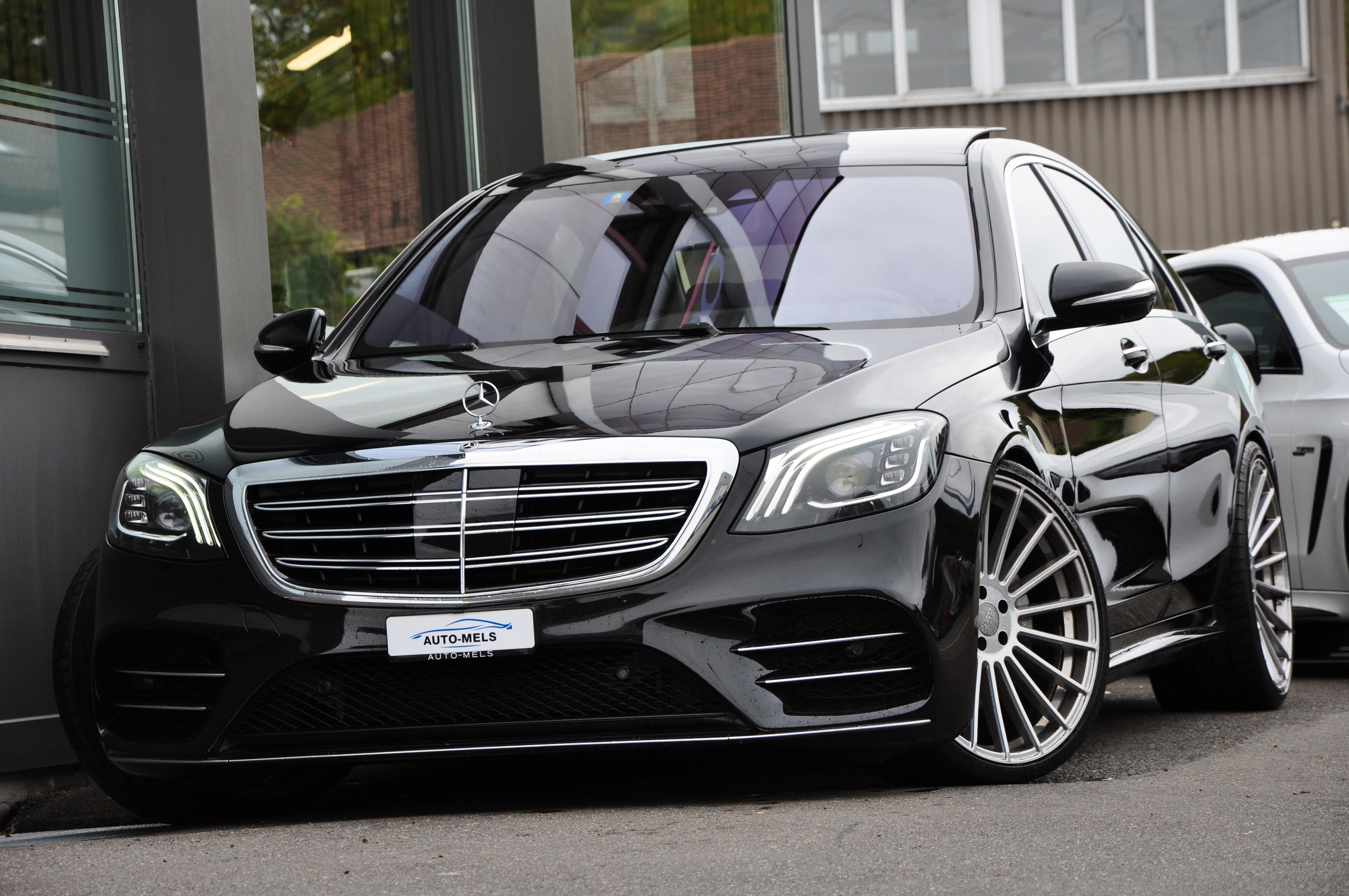 Car photo