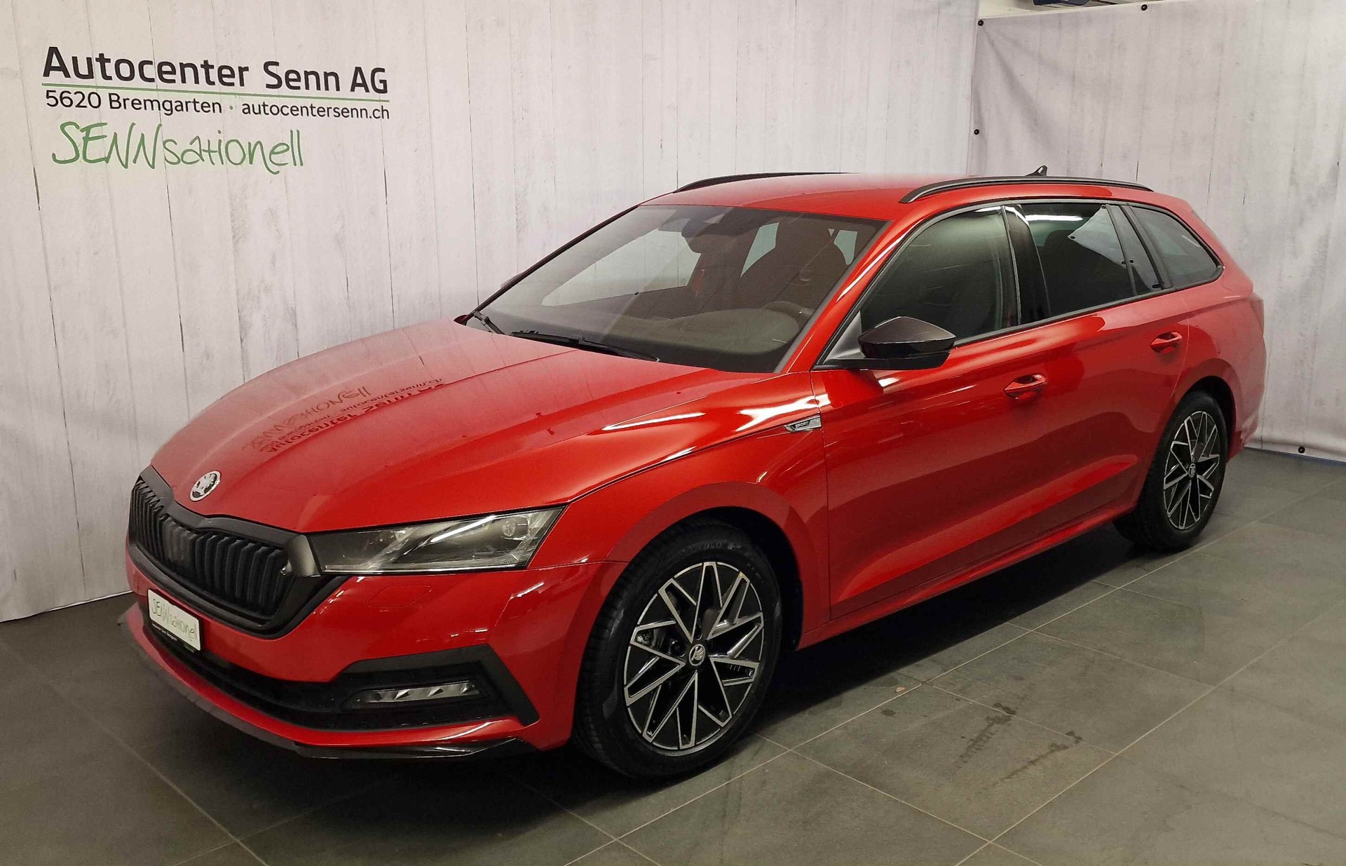 SKODA Octavia Combi 2.0 TSI SportLine DSG 4x4-image-0