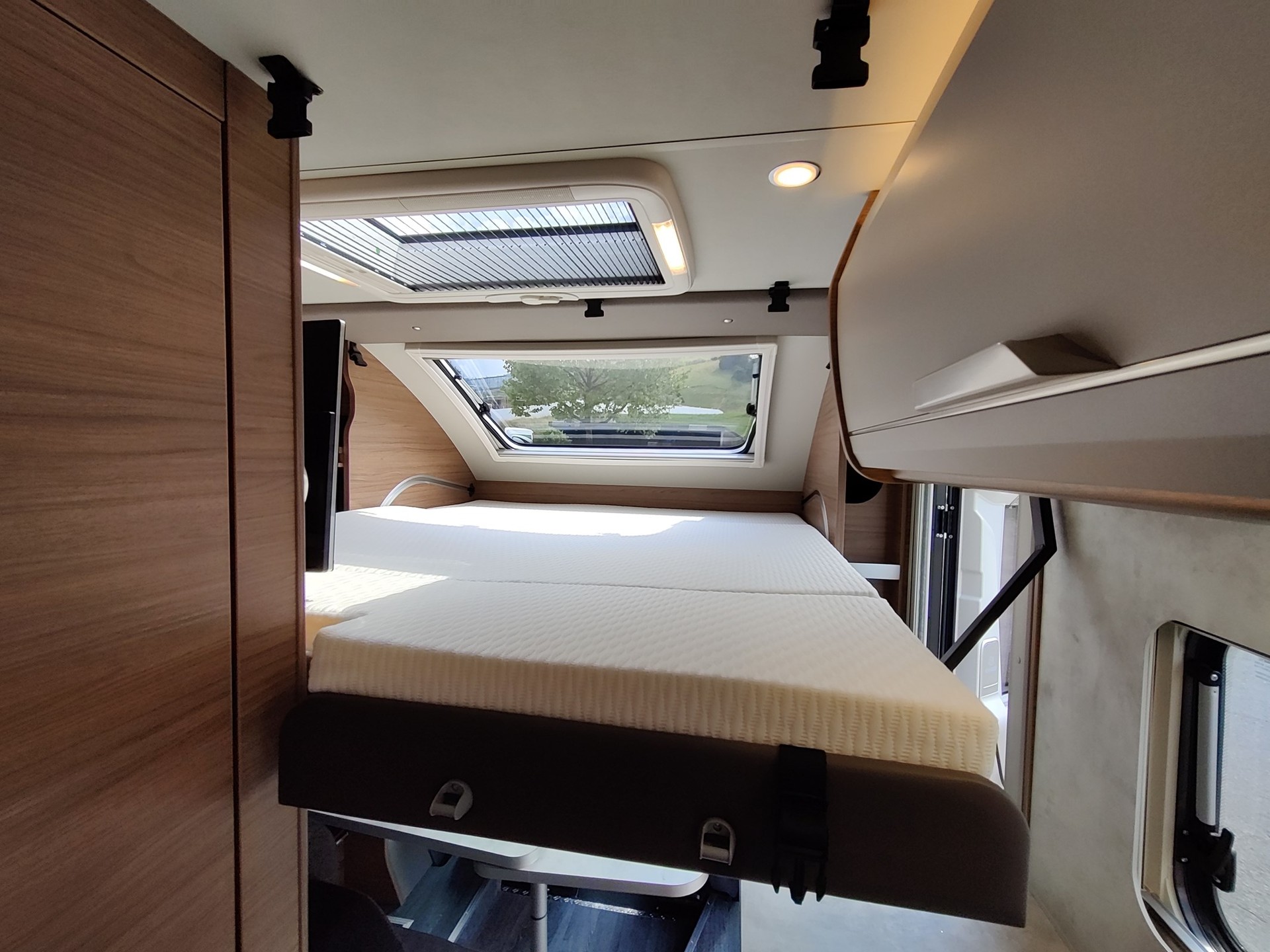 VW T6.1 Knaus Tourer Van 500 MW, MEGA Ausstattung, EUROPREISVORTEIL !!! 635kg Zuladung-image-10