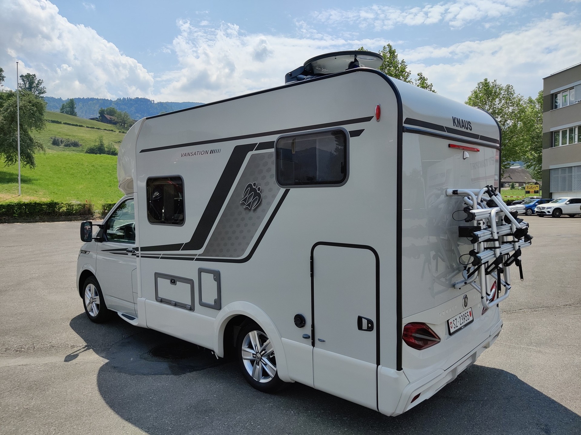 VW T6.1 Knaus Tourer Van 500 MW, MEGA Ausstattung, EUROPREISVORTEIL !!! 635kg Zuladung-image-1