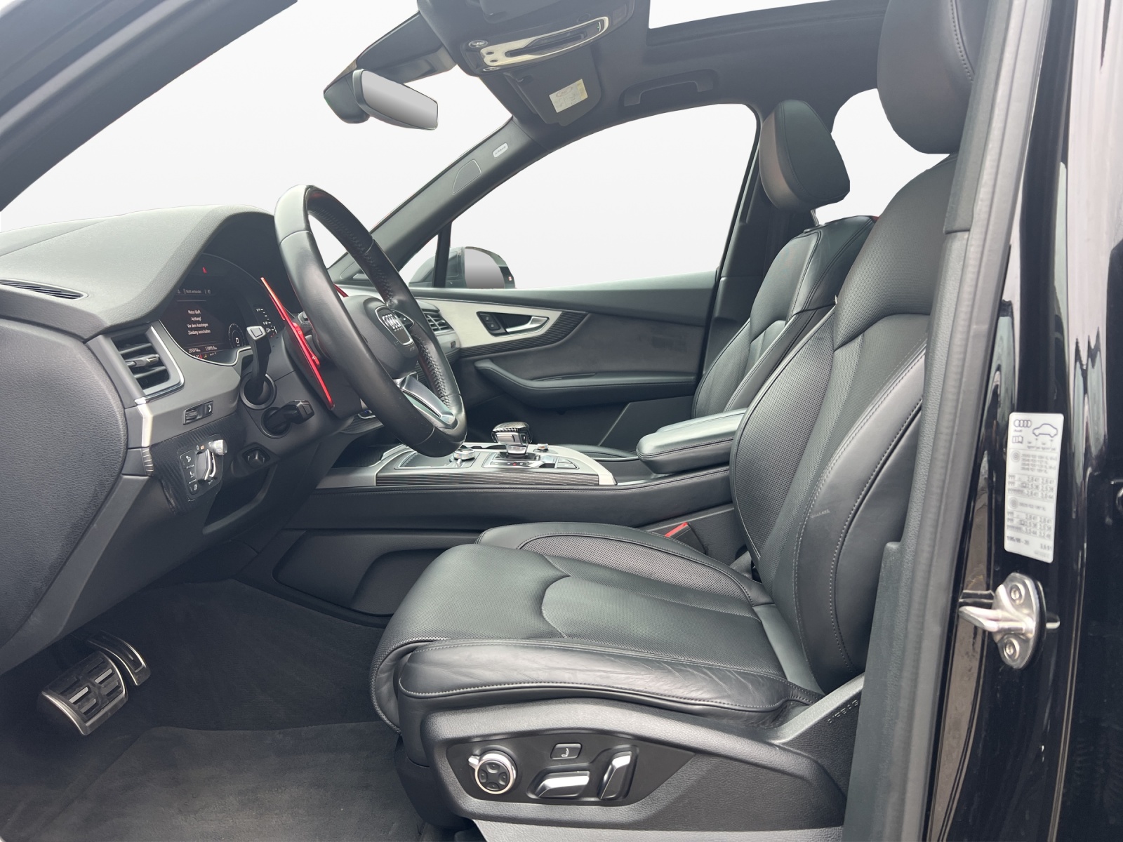 AUDI SQ7 4.0 TDI quattro tiptronic-image-8